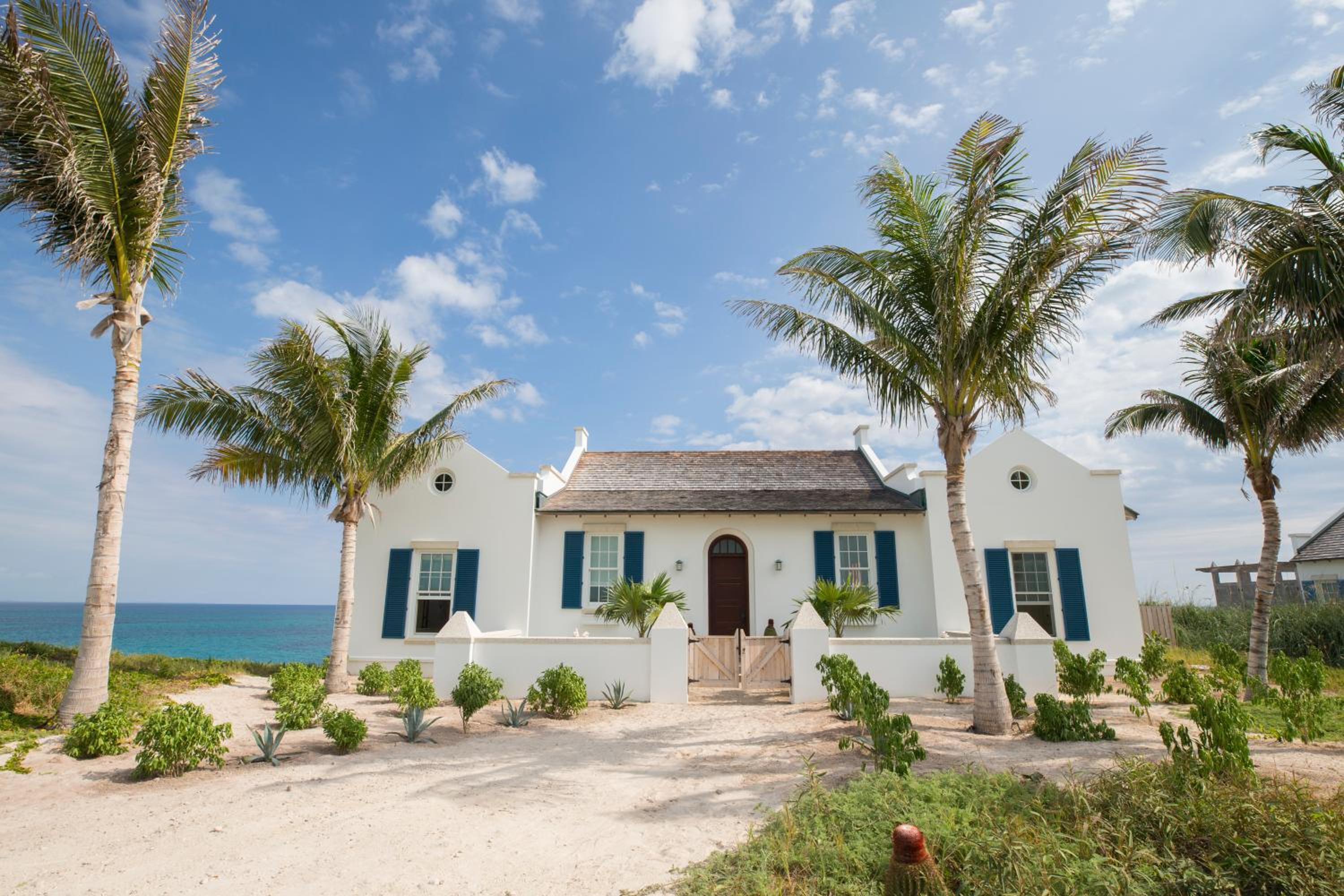 Four Bedroom Villa: Aurora