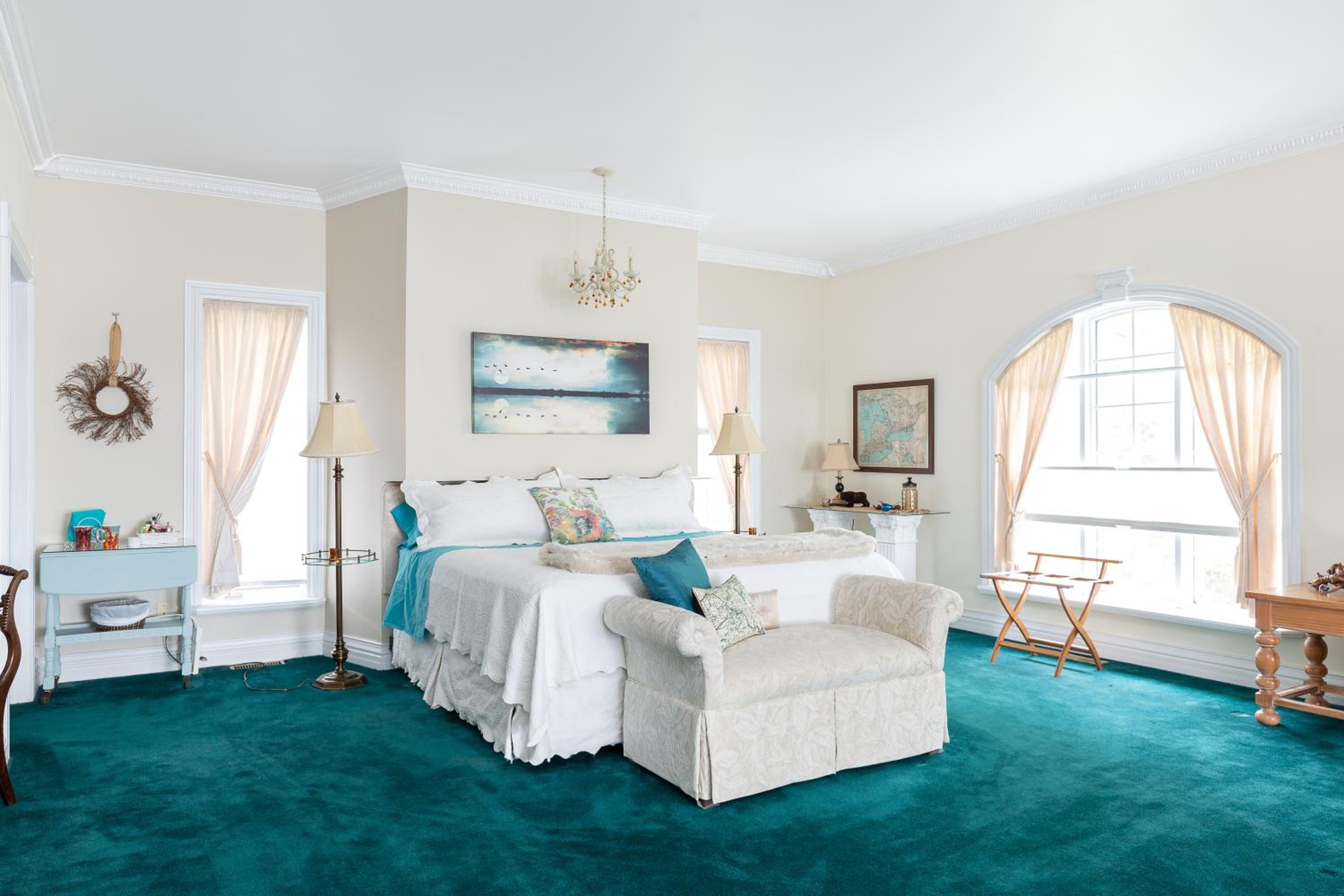 King Room with Balcony photo 1