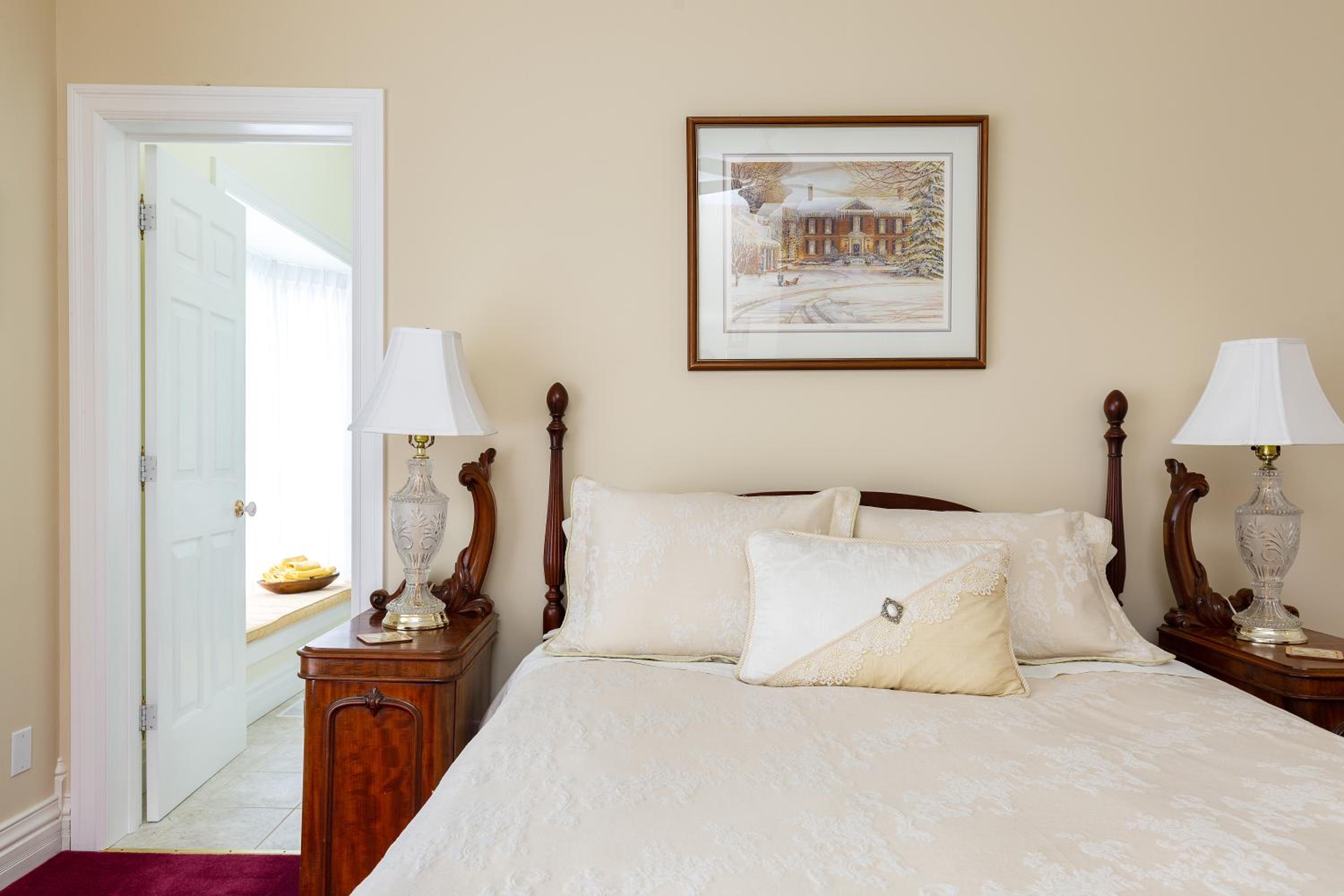 Queen Room with Garden View photo 2