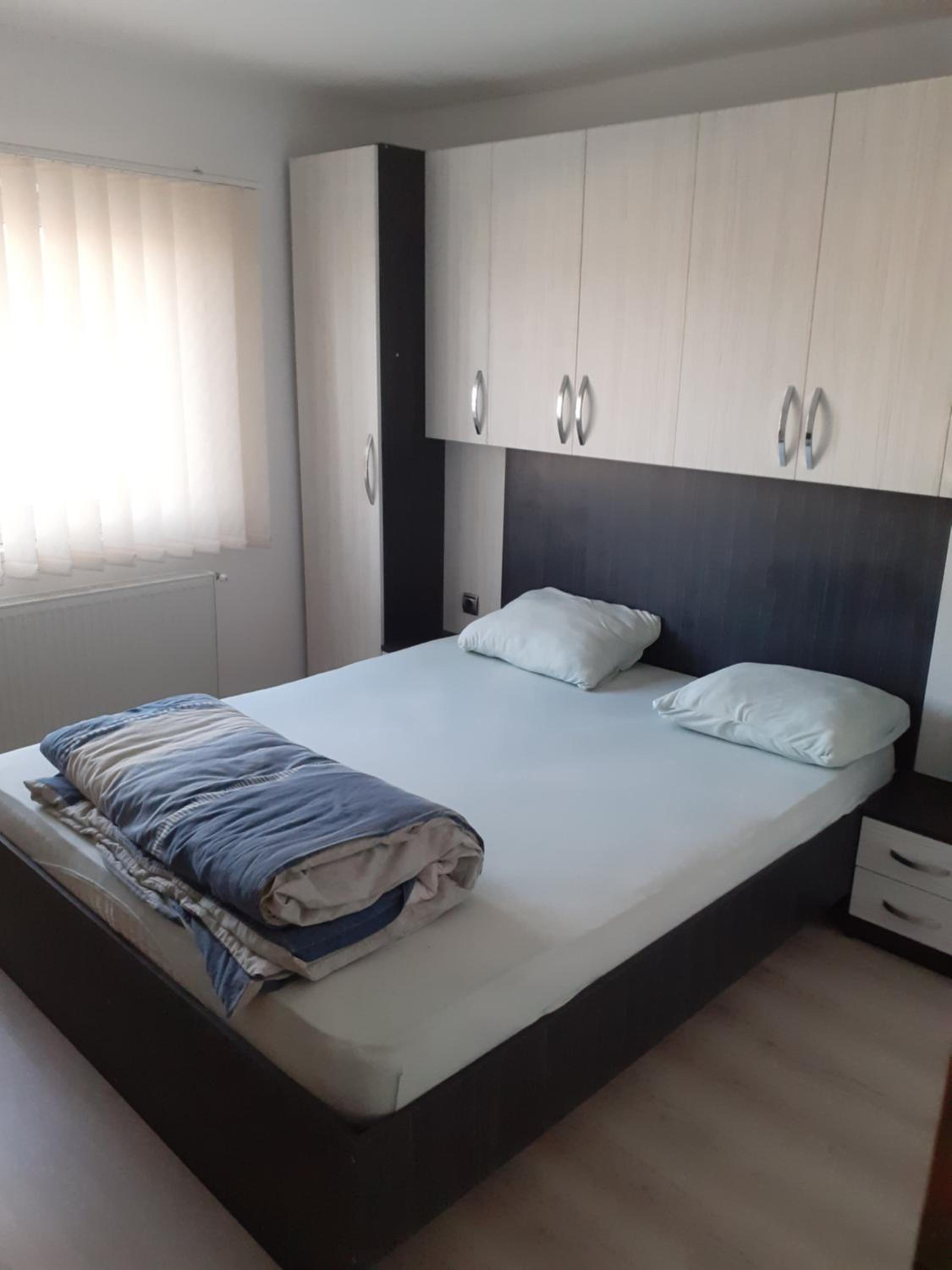Two-Bedroom Apartment - Photo 3