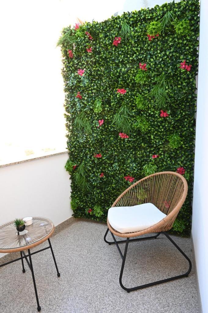 Family Room with Terrace - Photo 4