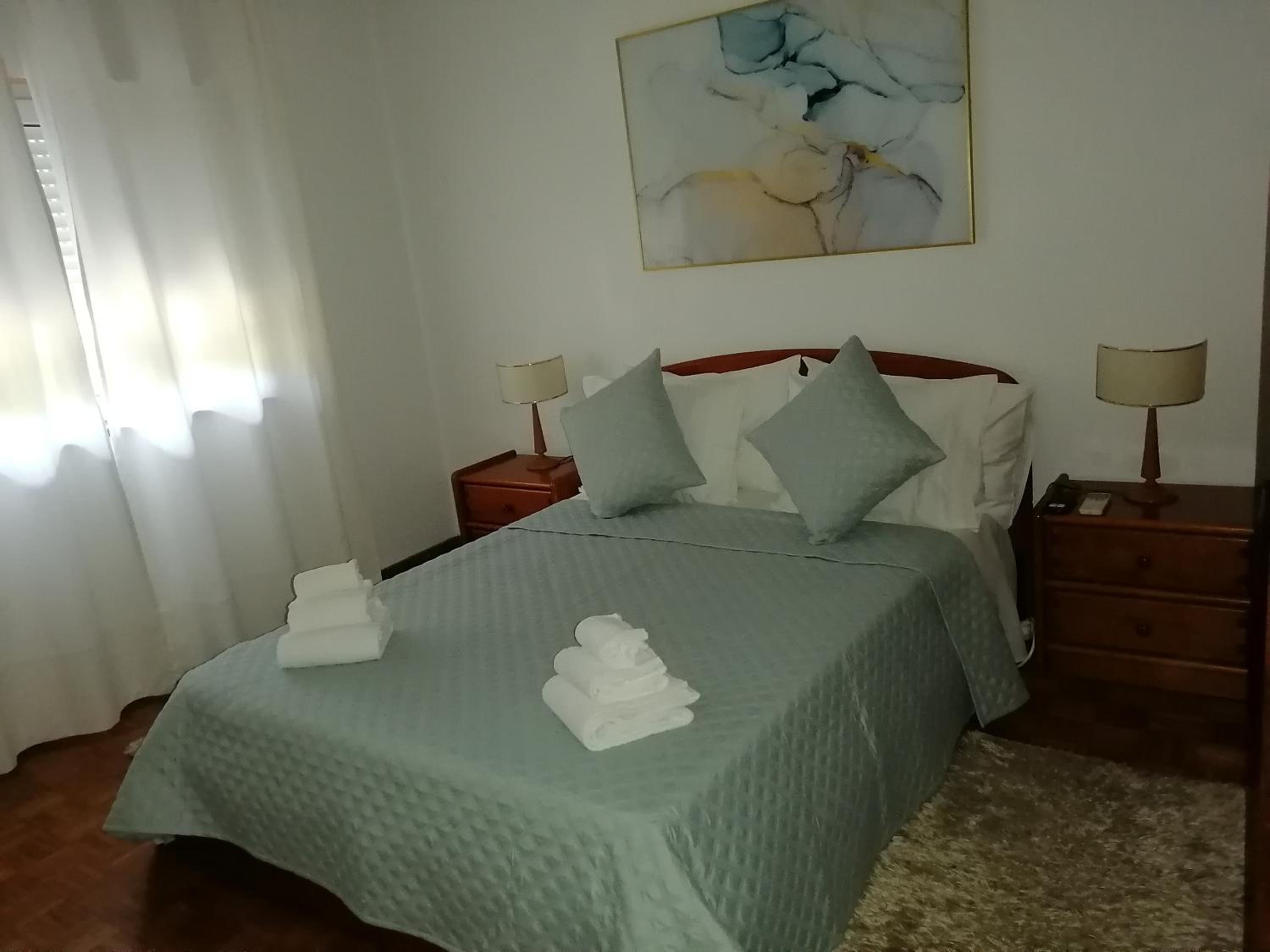 Three-Bedroom Apartment - Photo 2