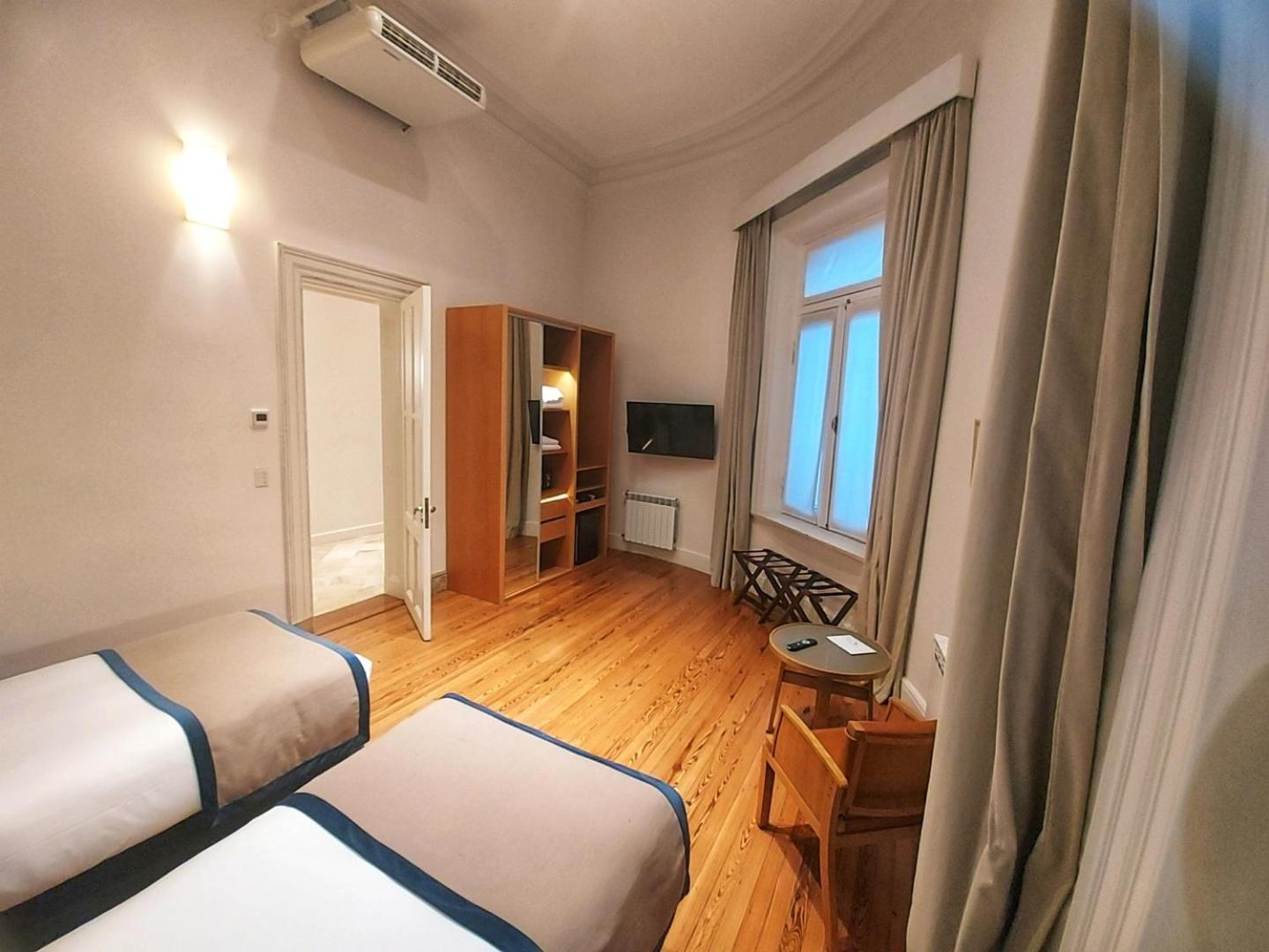 Superior Twin Room photo 1
