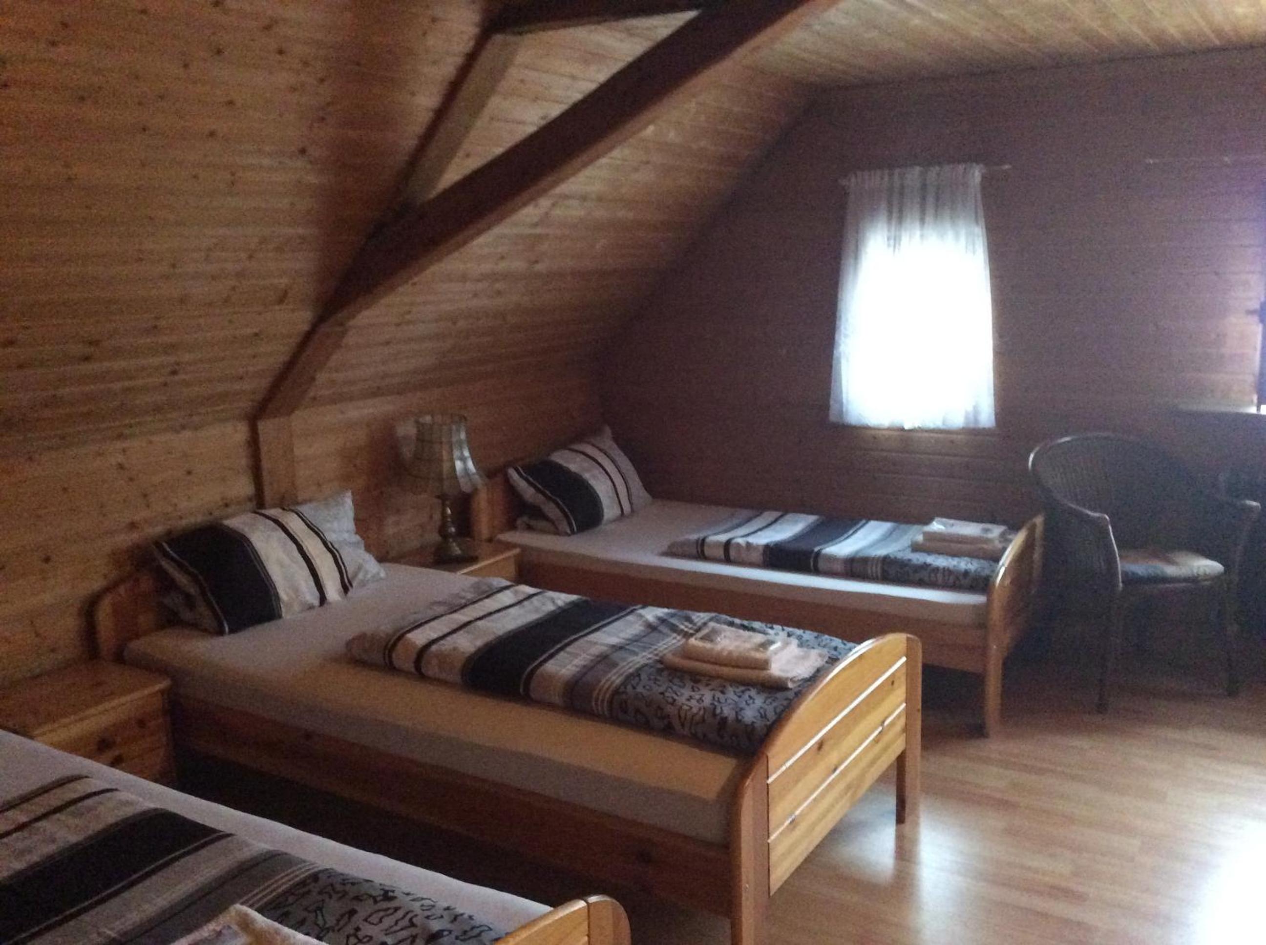 Quadruple Room - Photo 3