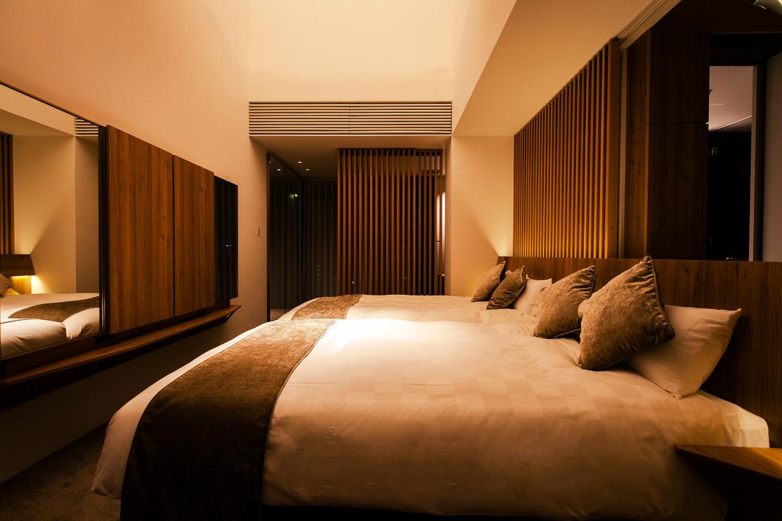 Deluxe Twin with Terrace and Private Outdoor Jacuzzi(Club Lounge Access Included) - Photo 8