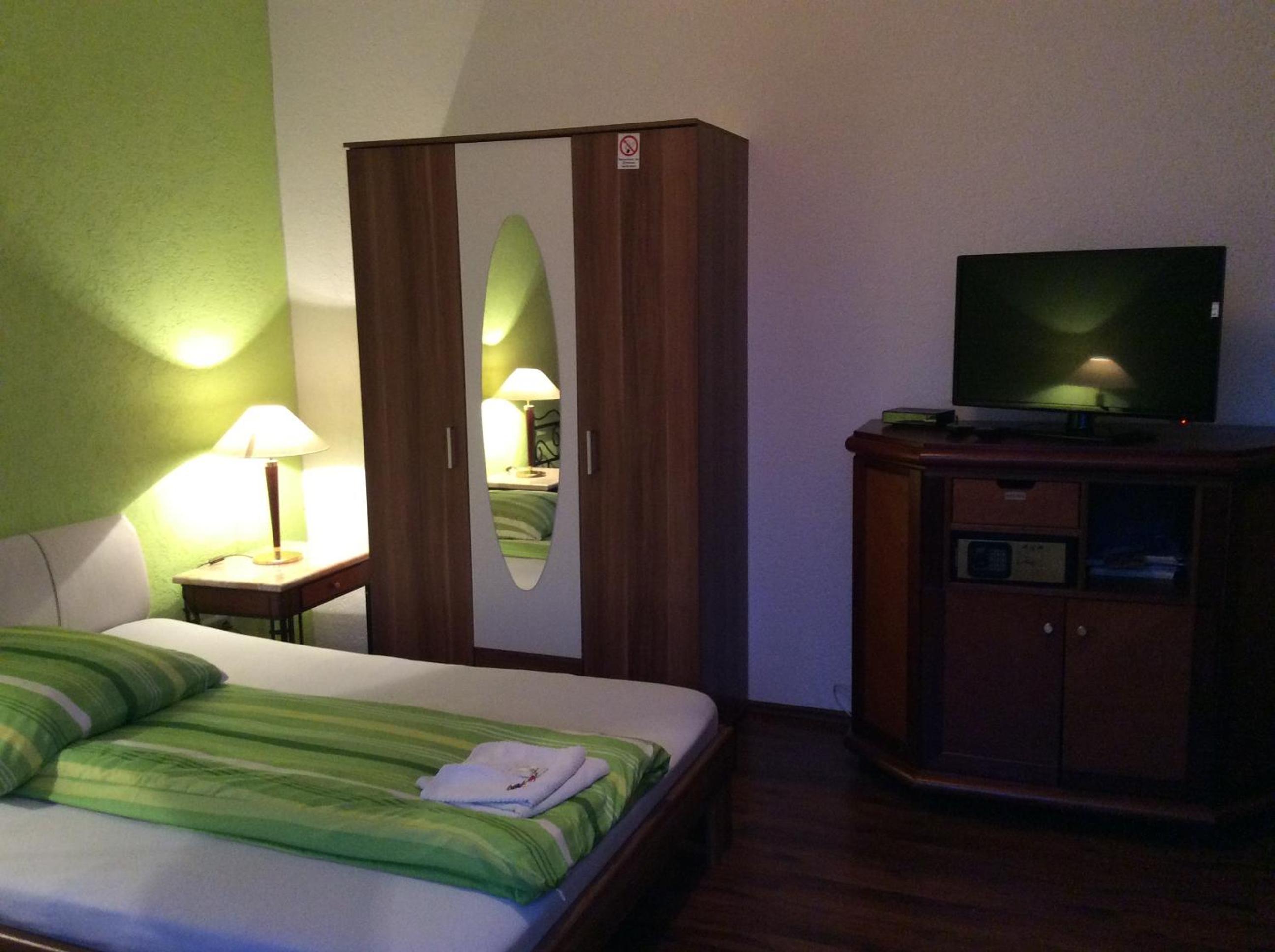Single Room