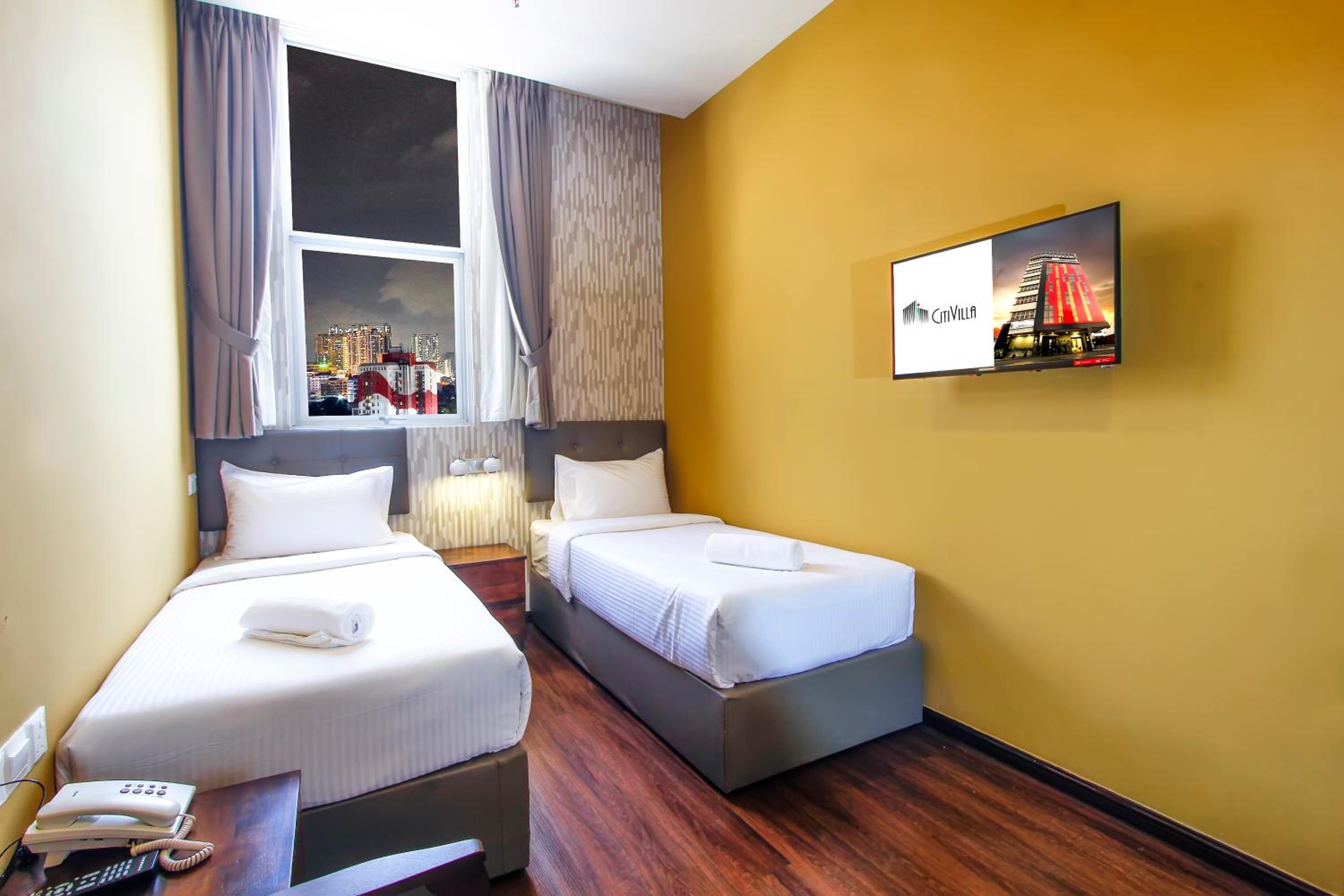 Deluxe Twin Room - Photo 2
