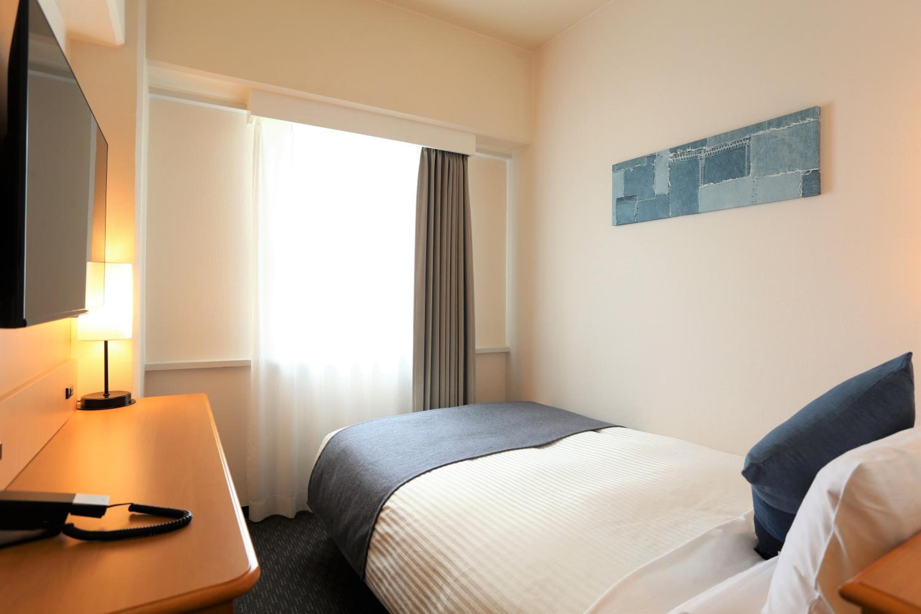 Economy Double Room - Smoking - No Daily Cleaning