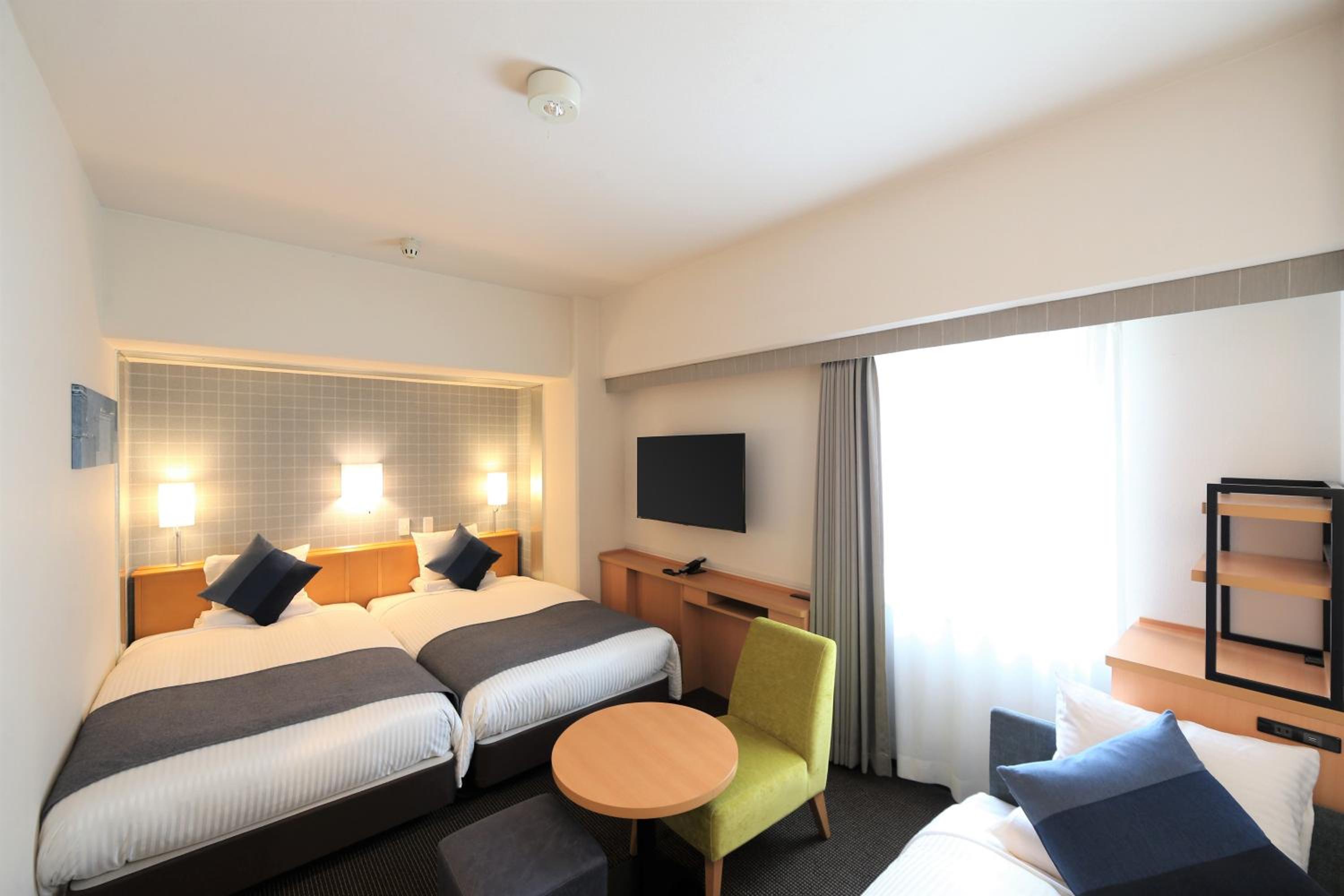 Standard Triple Room - Non-Smoking