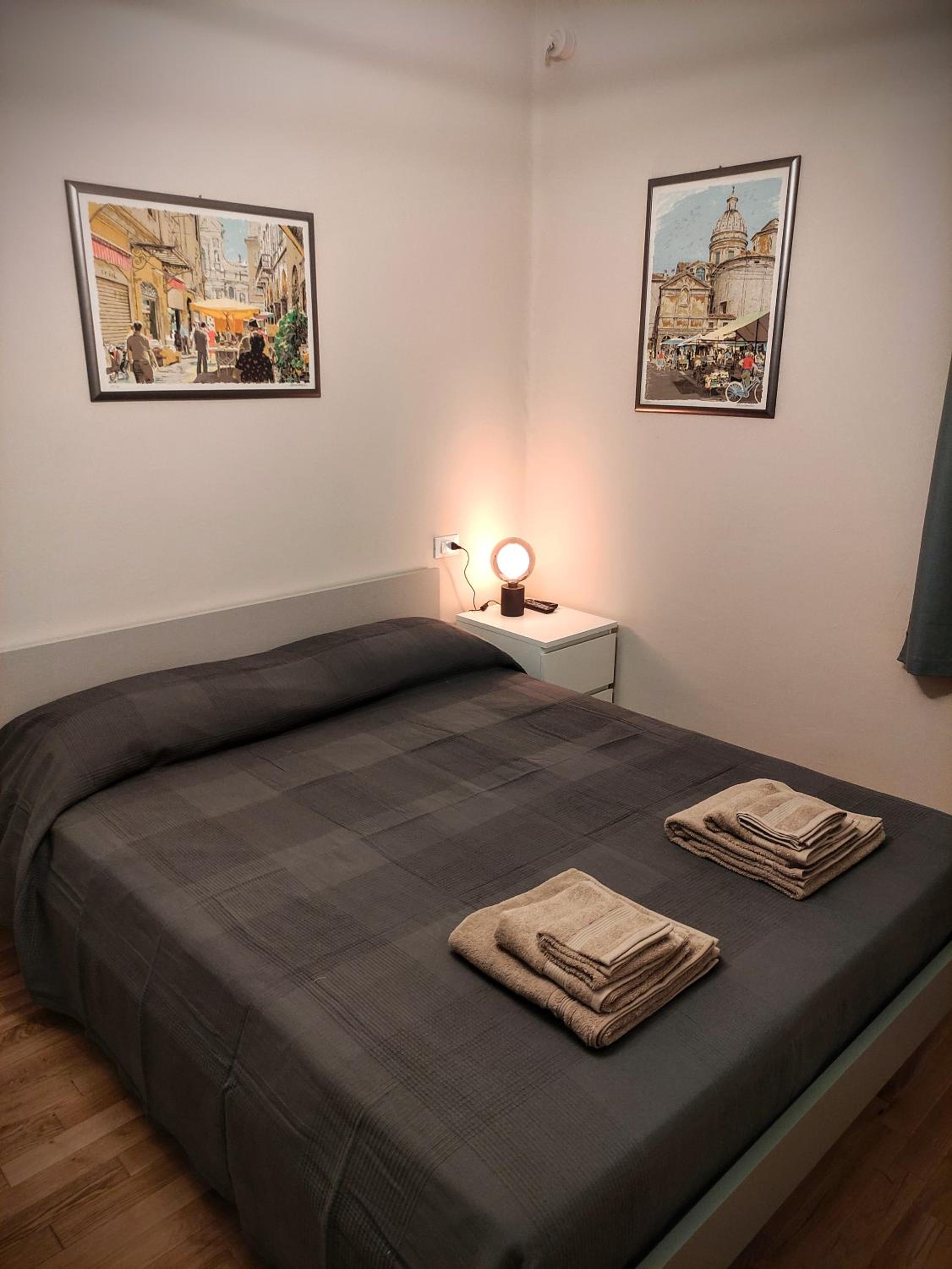 One-Bedroom Apartment photo 3