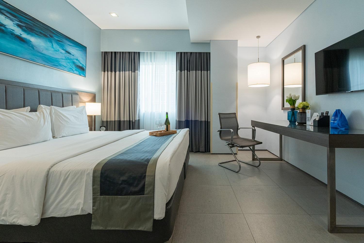 Deluxe Double or Twin Room