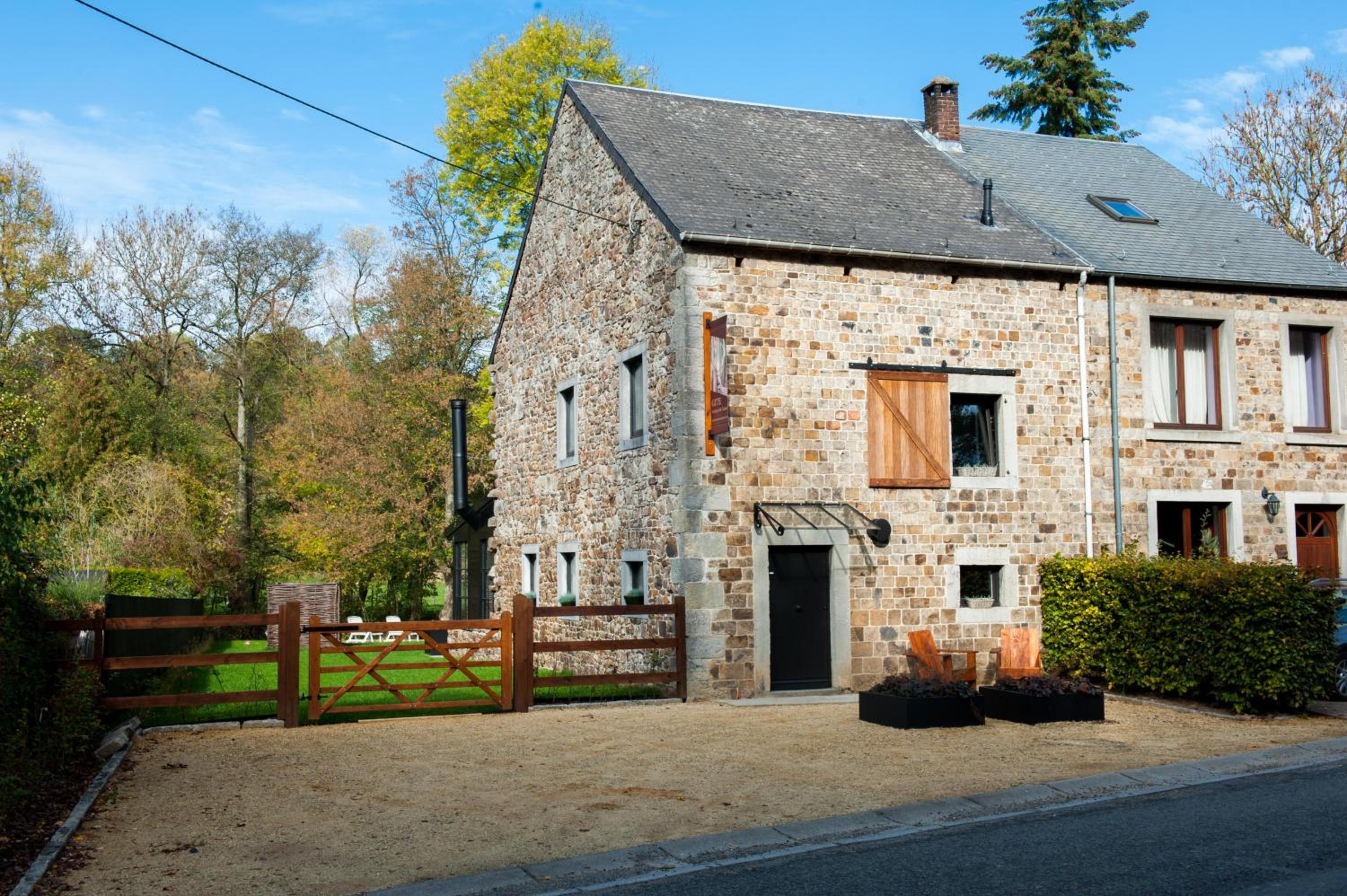 Three-Bedroom House photo 1