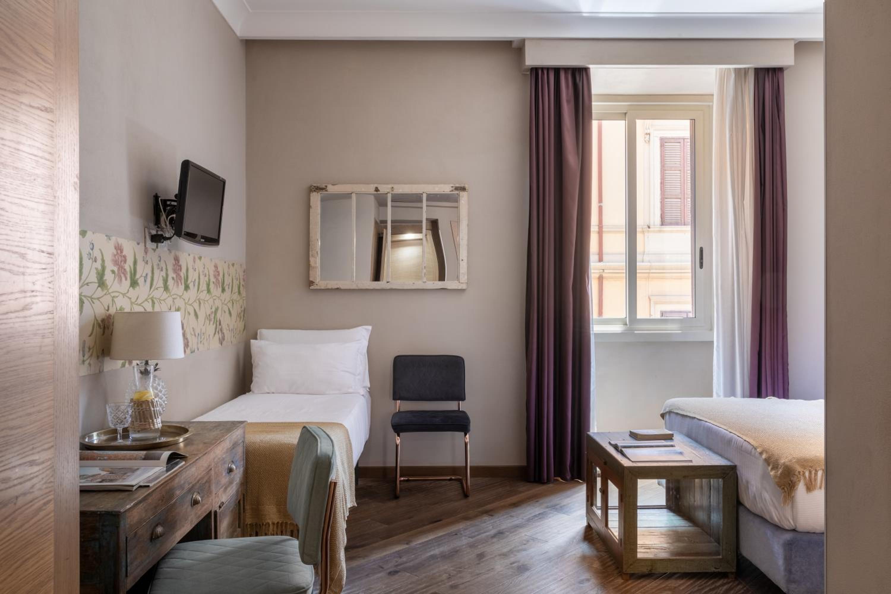 Standard Triple Room photo 3
