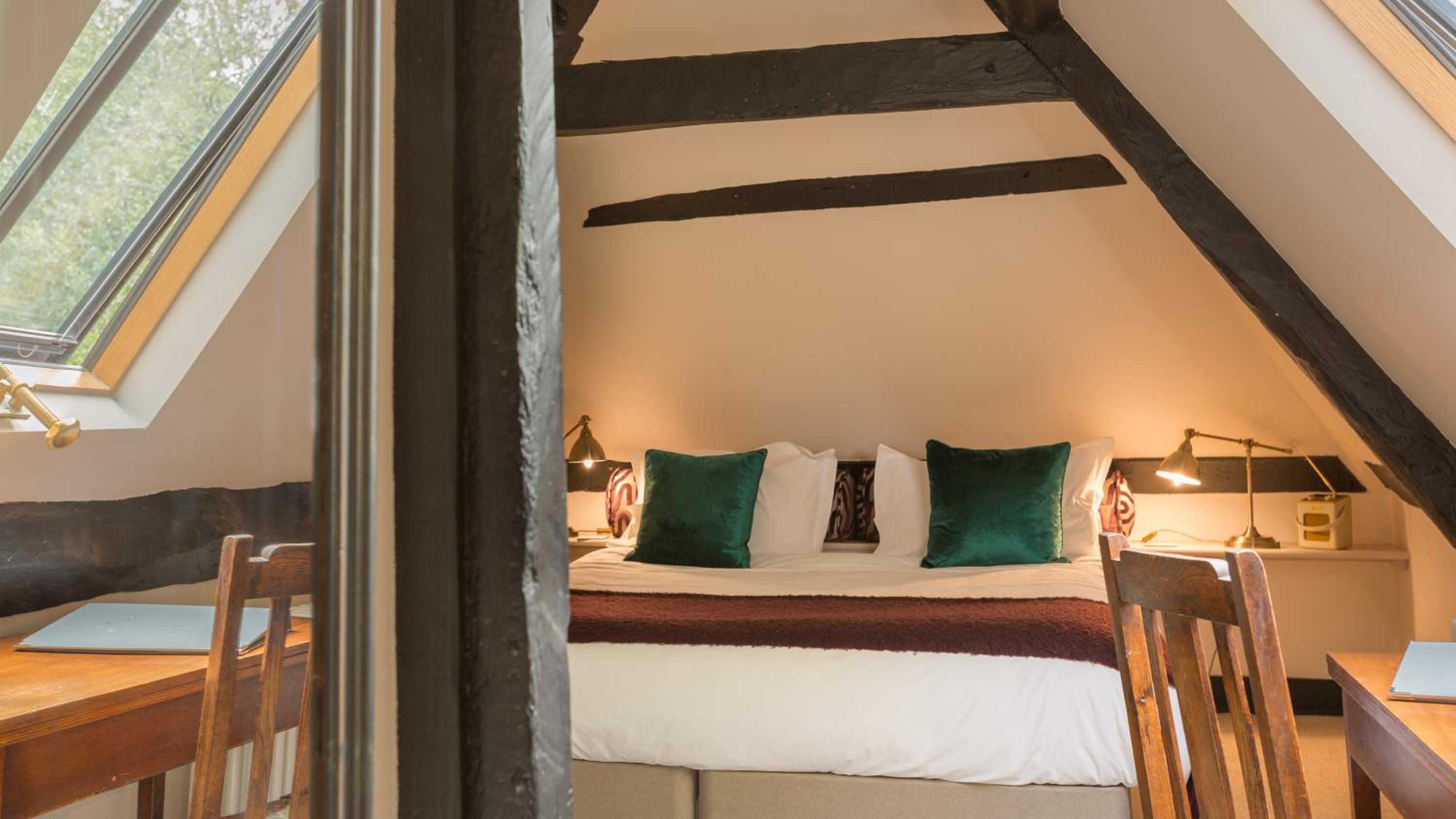 Superior Double or Twin Room photo 3