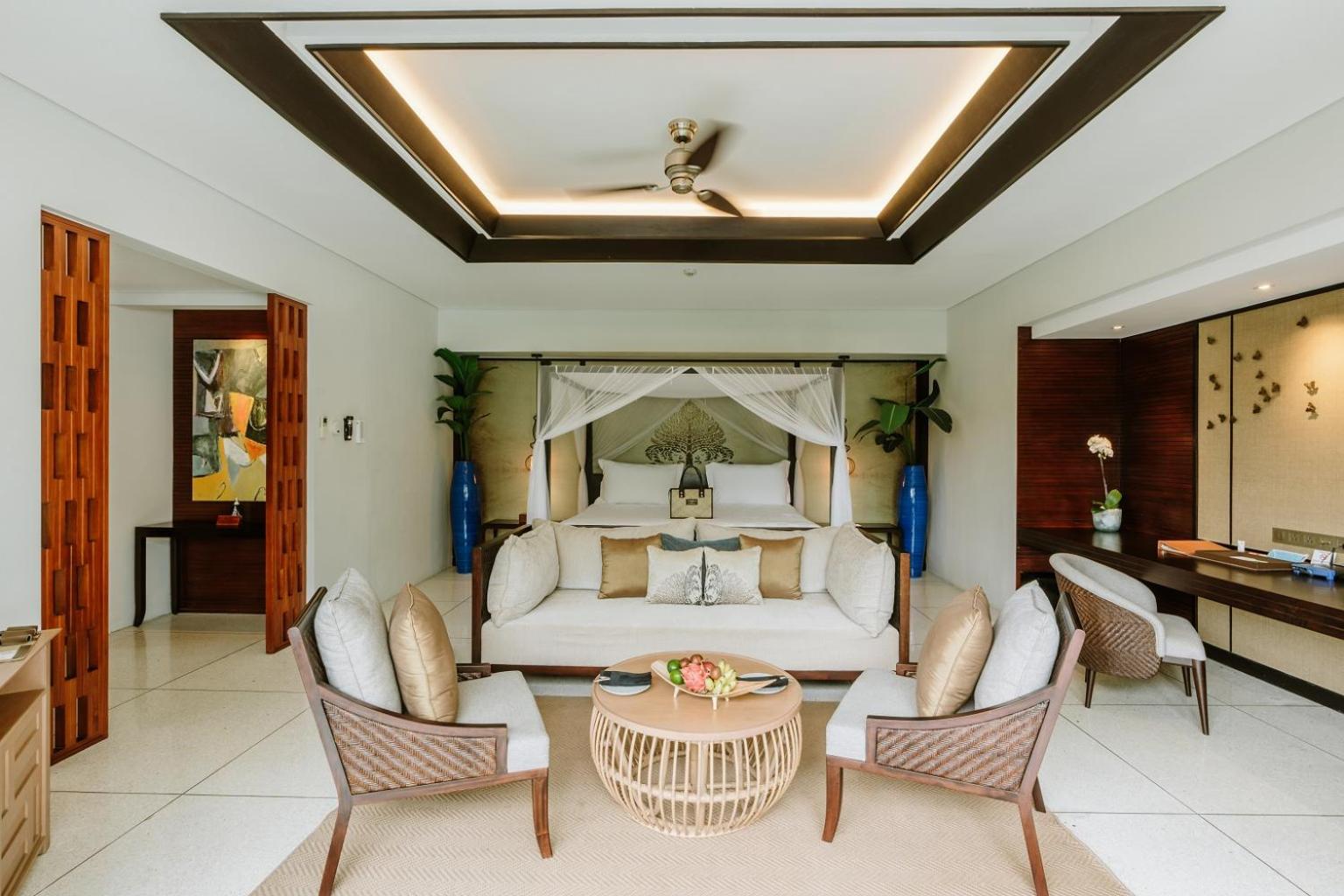 One-Bedroom Royal Courtyard Villa (Courtyard Villa - Independent Building across the street) - Photo 3