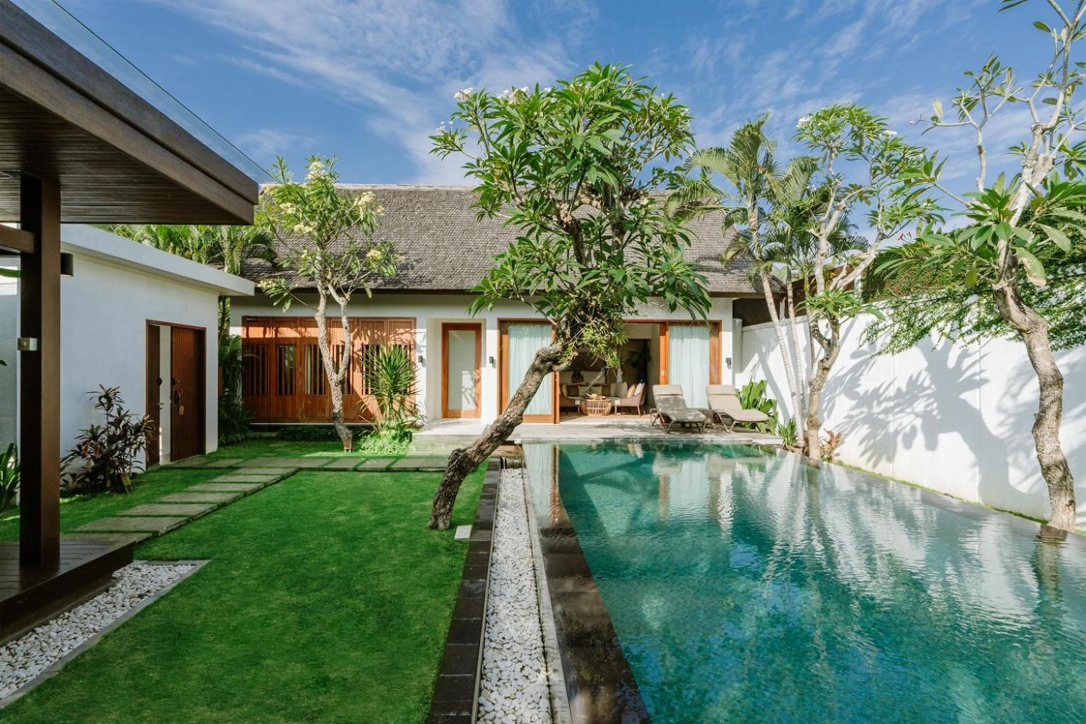 One-Bedroom Royal Courtyard Villa (Courtyard Villa - Independent Building across the street) - Photo 4