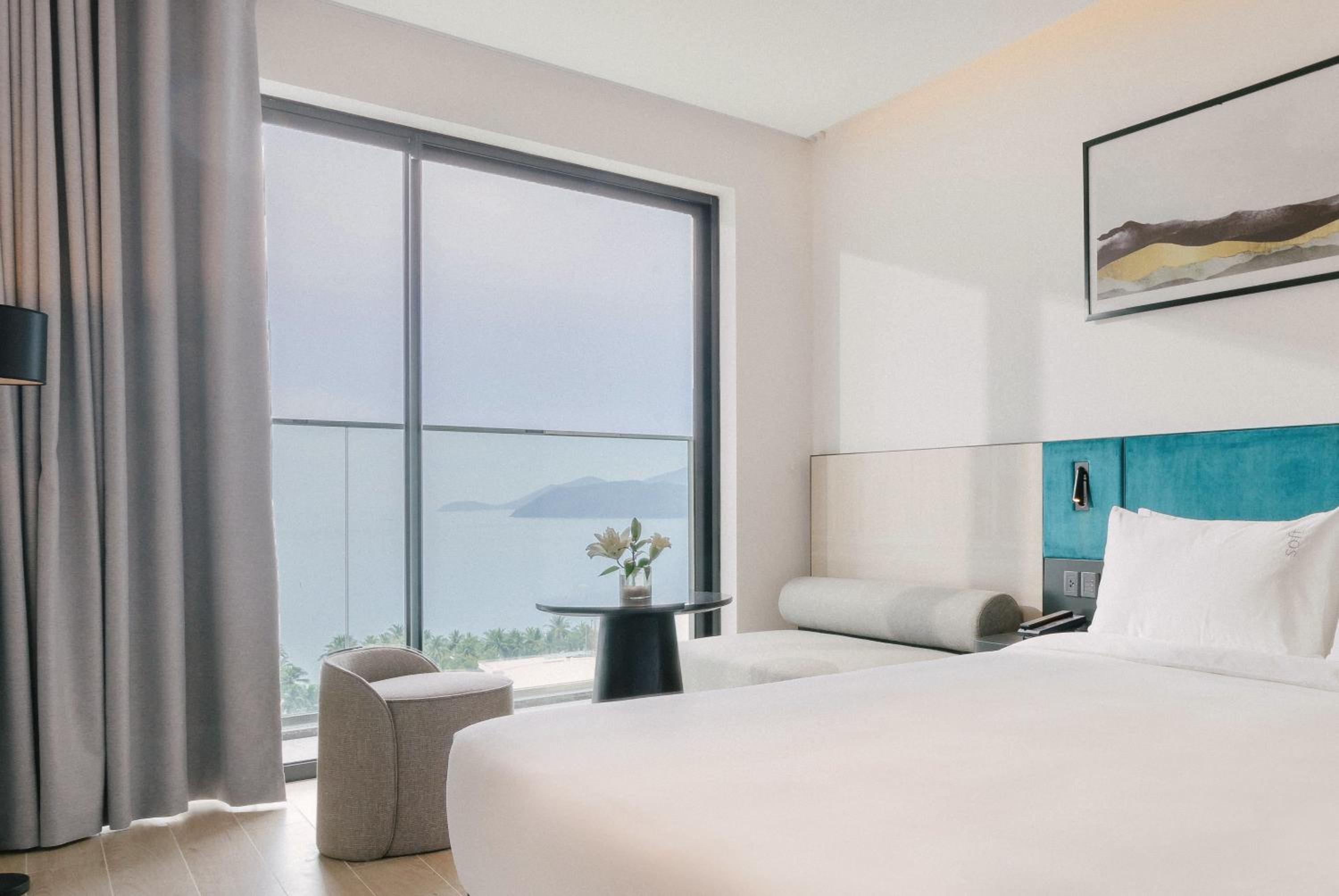 Twin Room with Sea View - Photo 9