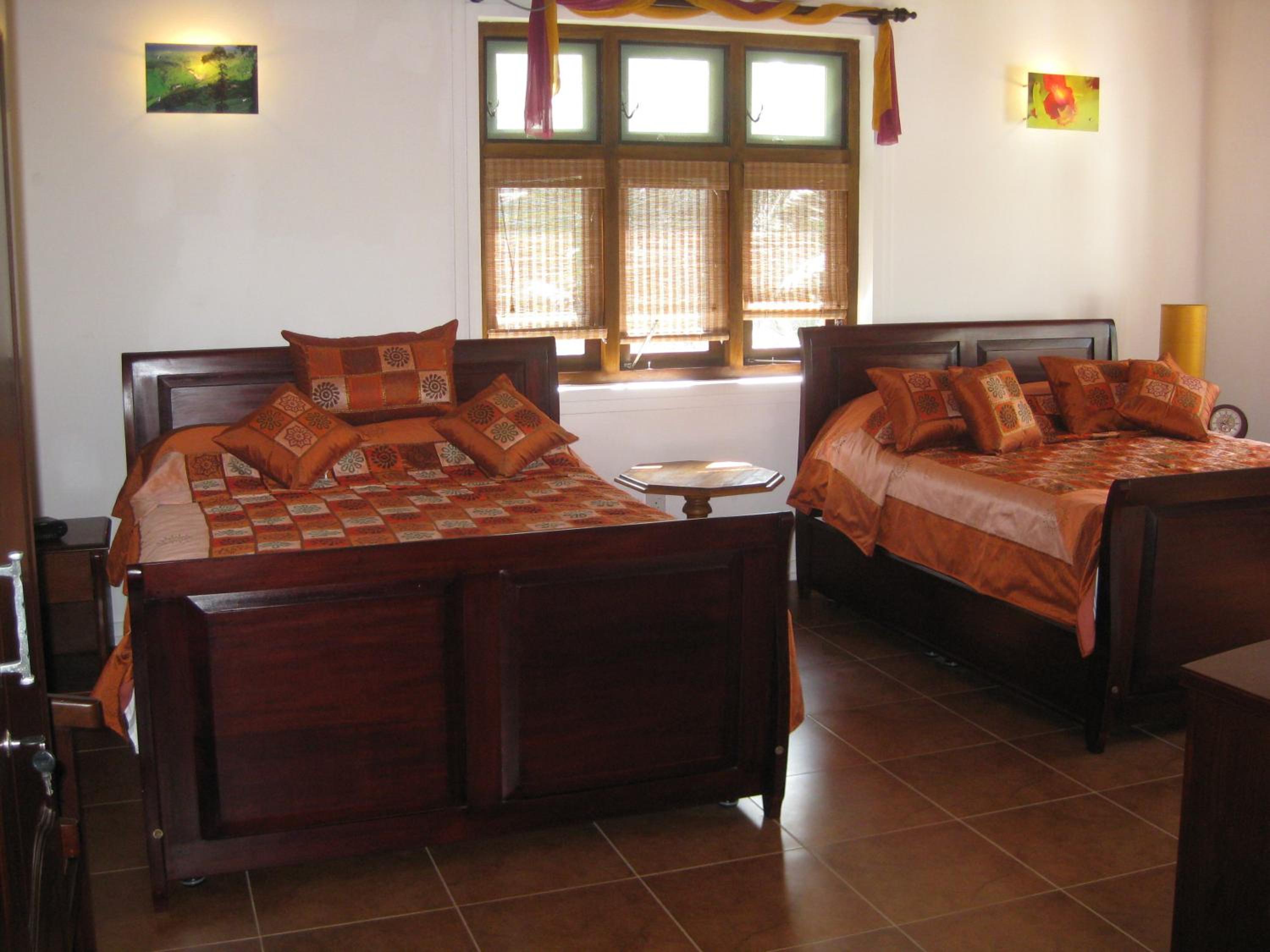 Three-Bedroom House photo 1