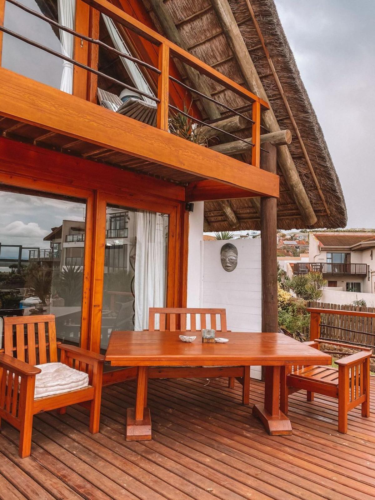 Two-Bedroom Apartment with Sea View photo 3