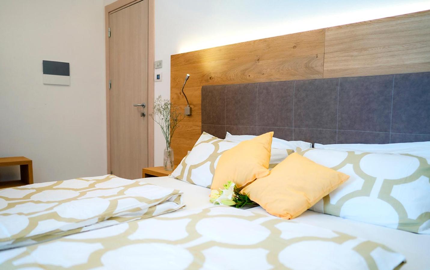 Large Double Or Twin Room