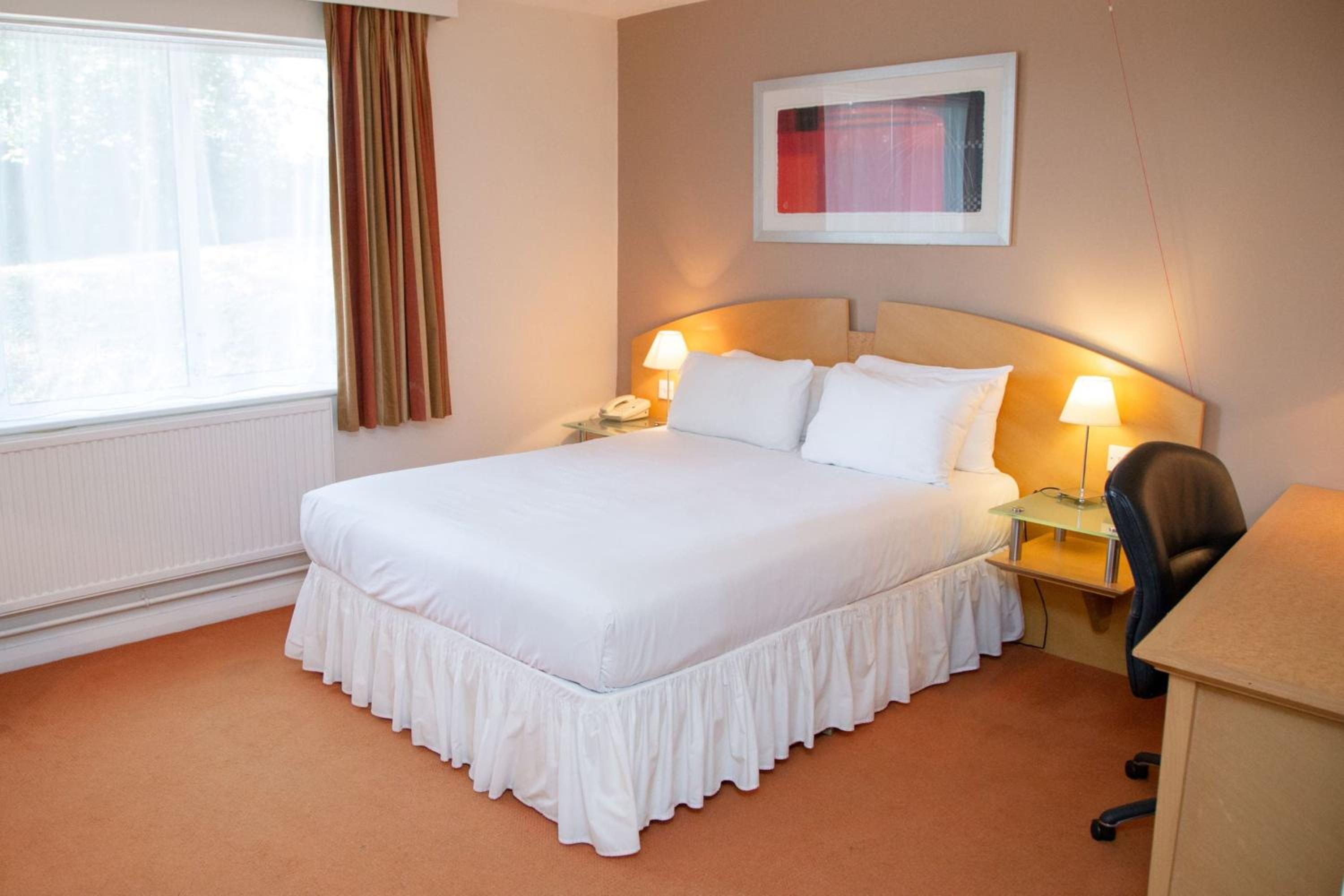 Standard Double Room - Disability Access - Photo 1