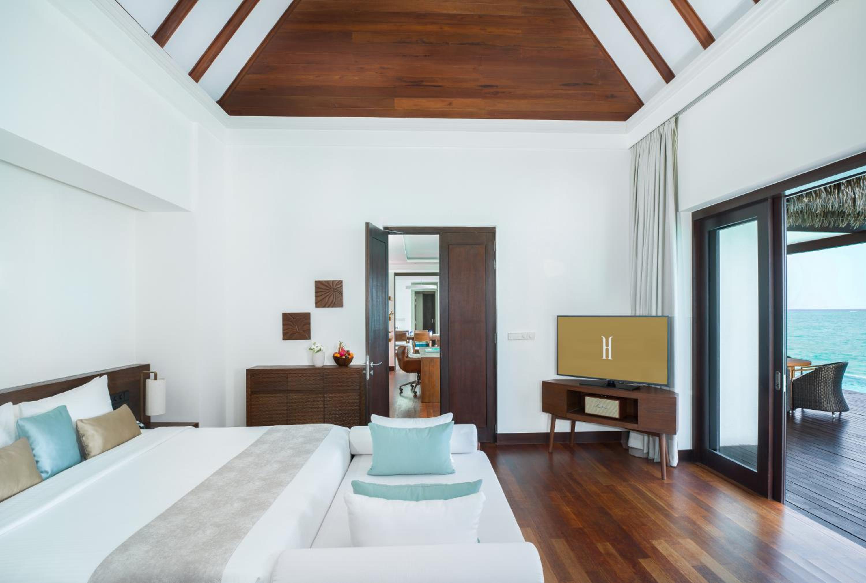 Ocean Residence With Infinity Lap Pool – Personalized Butler Service | Private Sea Plane Lounge Access | Kids Club With Optional Nanny Services | Maldivian Traditional Village Experience | Access To 6 Exceptional Dine-Around Outlets