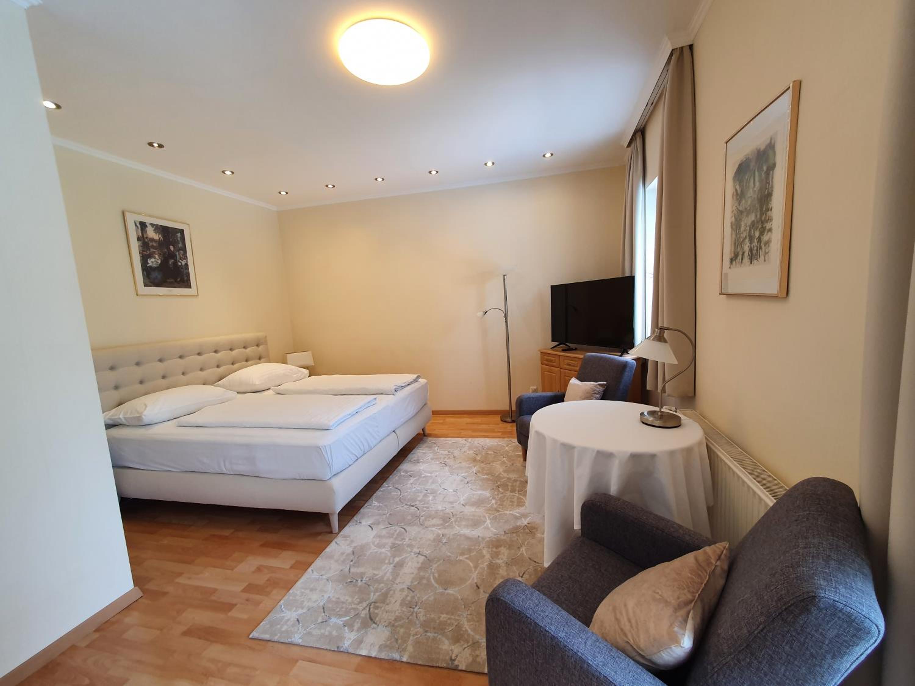 Deluxe Double Room photo 2