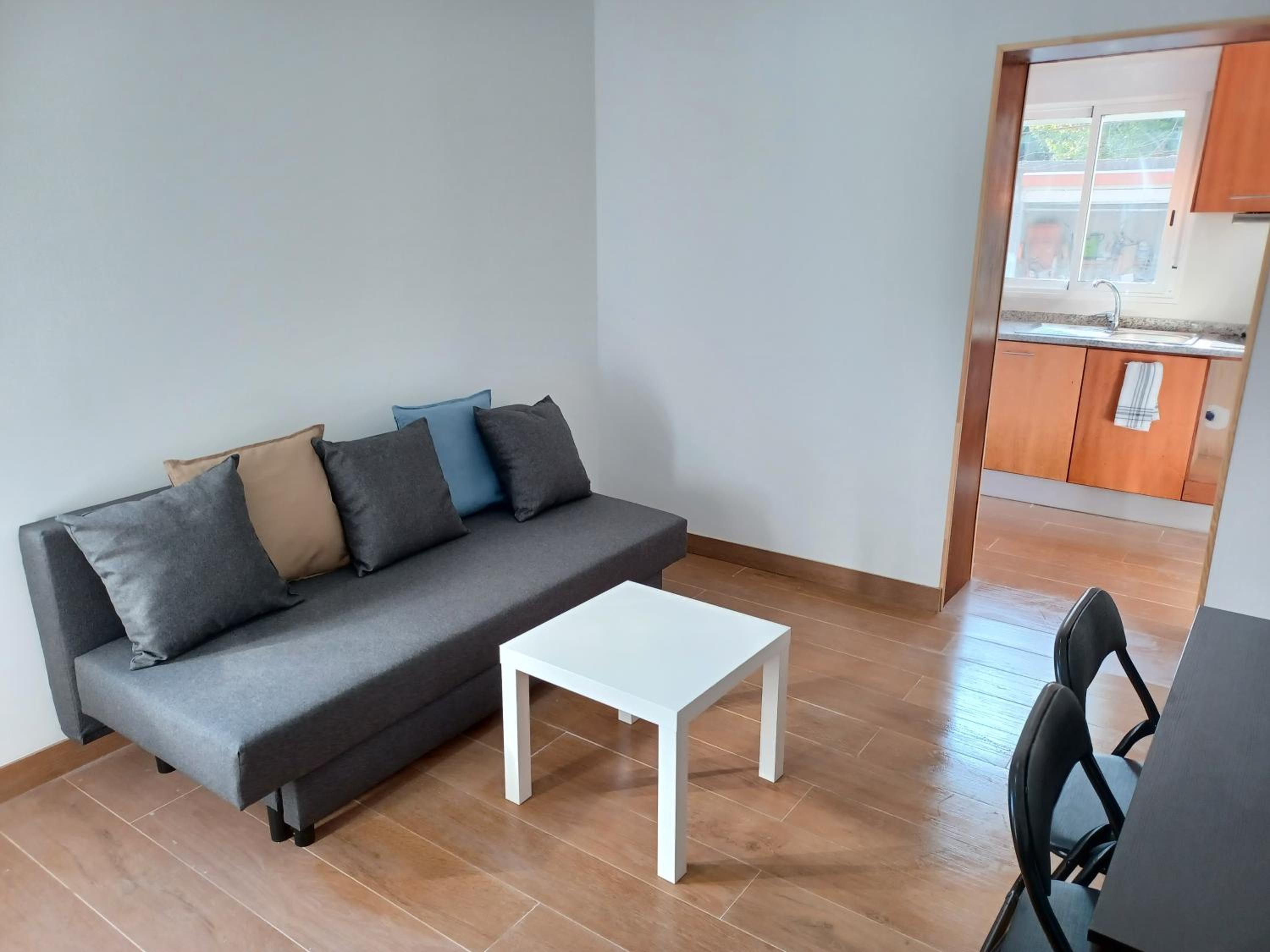 Two-Bedroom Apartment - Photo 3