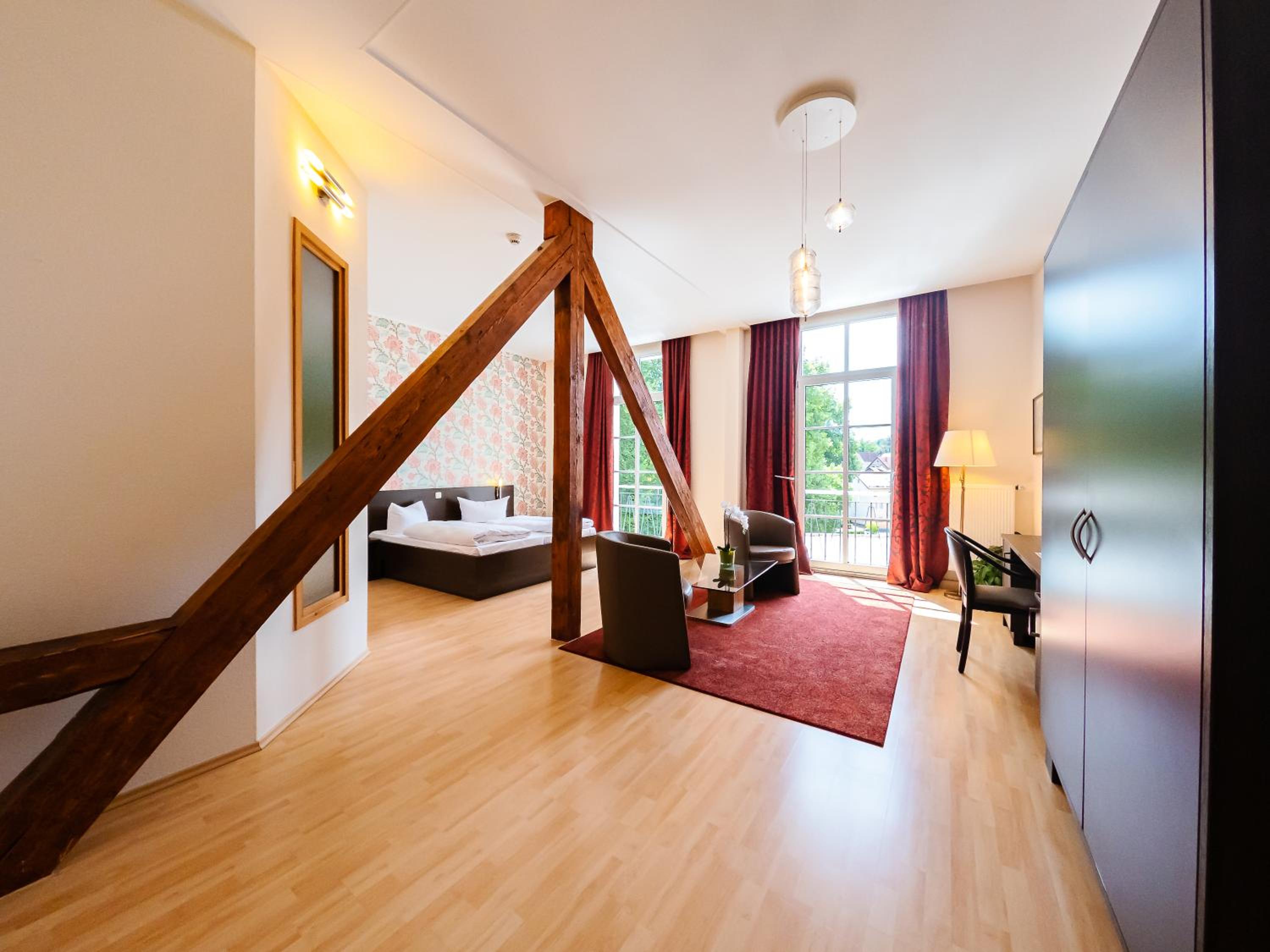 Comfort Double Room with Balcony - Photo 3