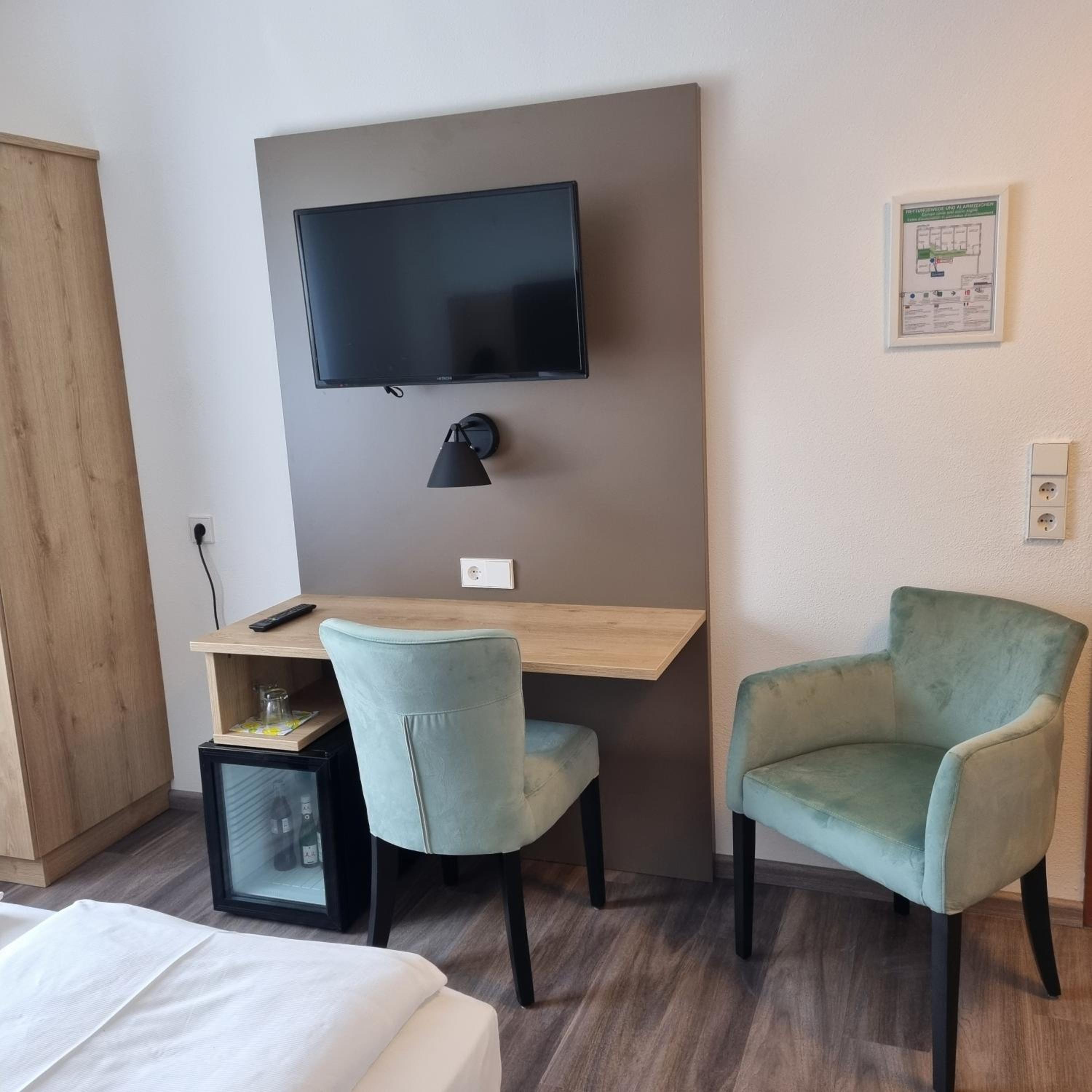 Double Room - Photo 4