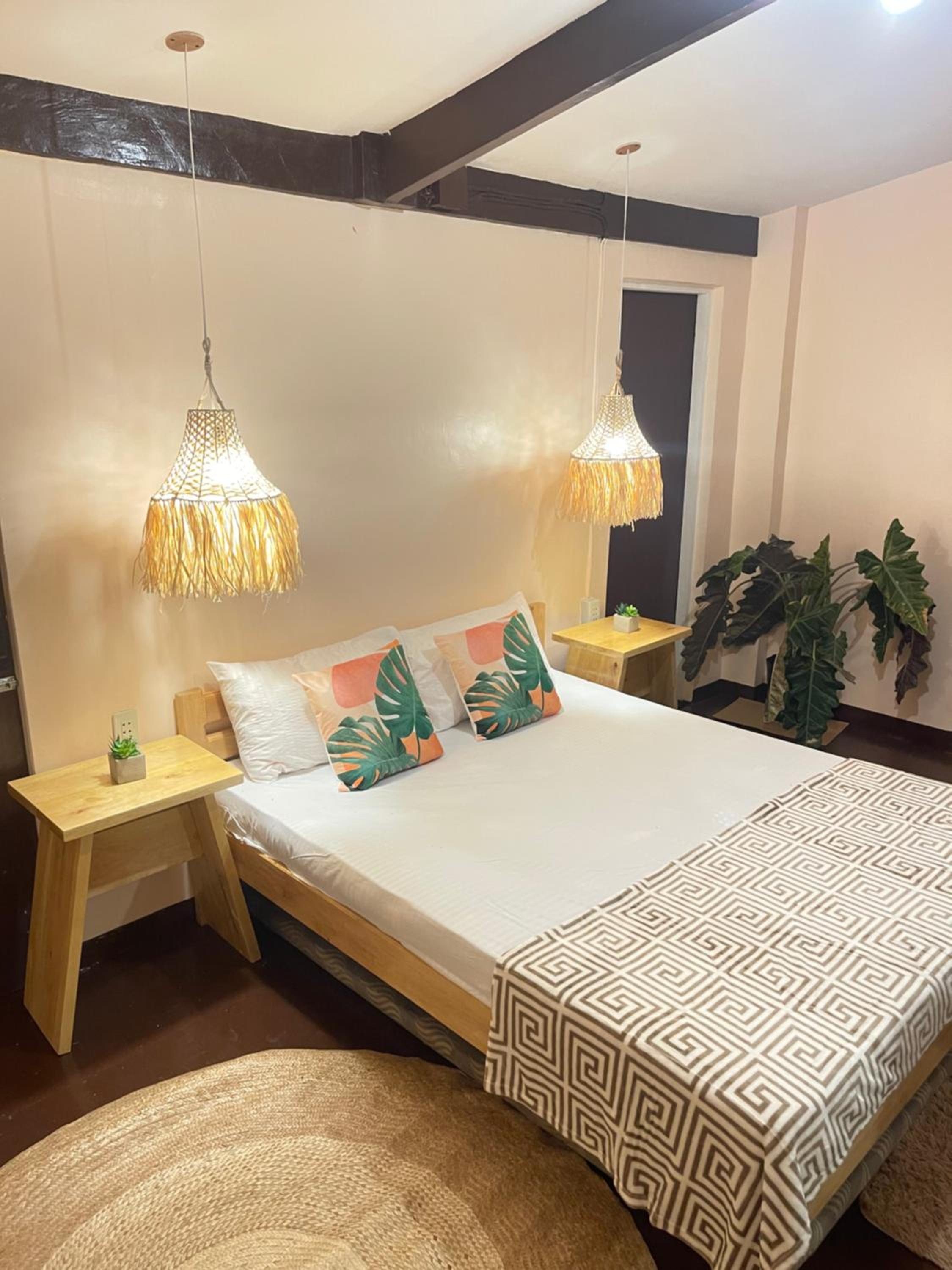 Double Room with Private Bathroom - Photo 1