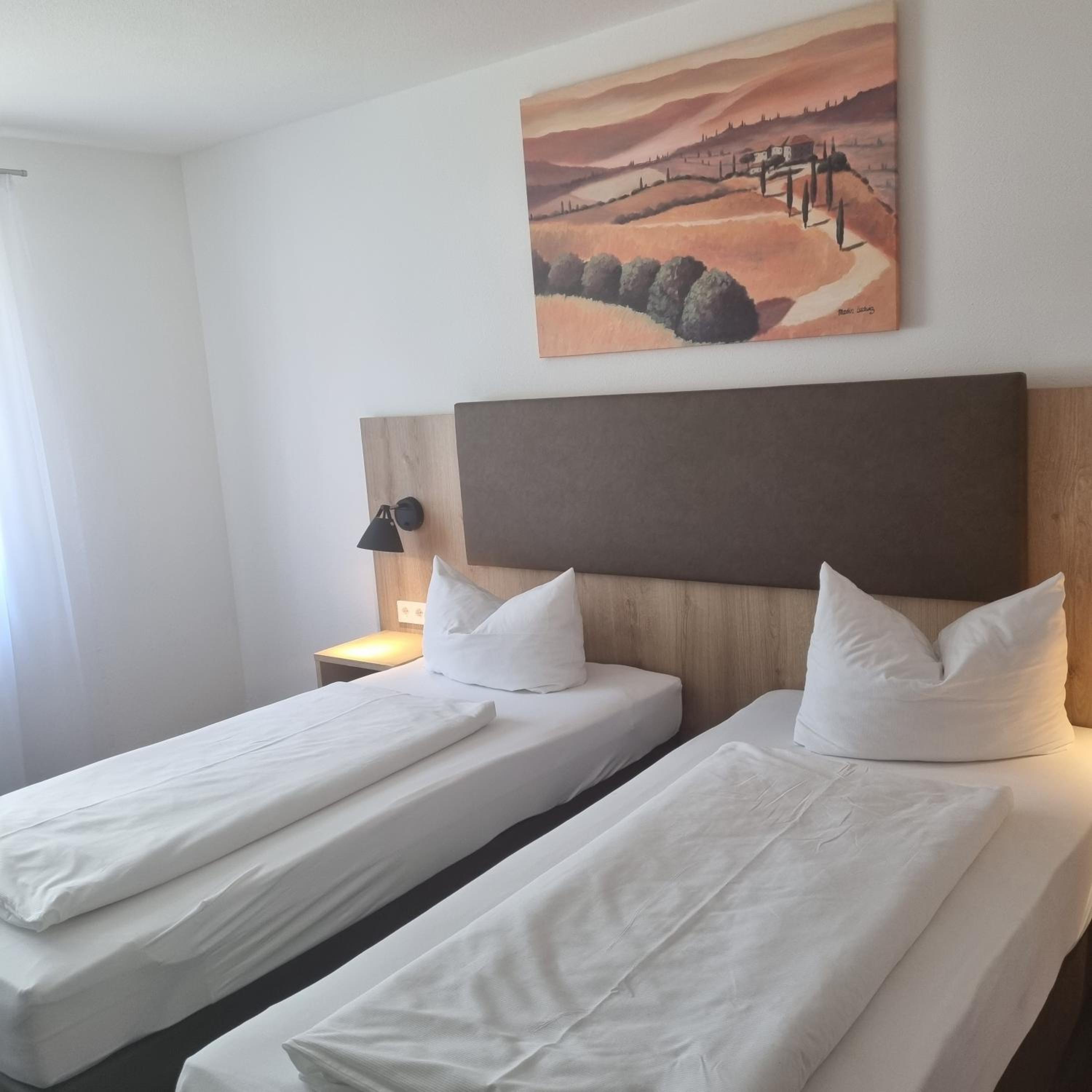 Double Room - Photo 6