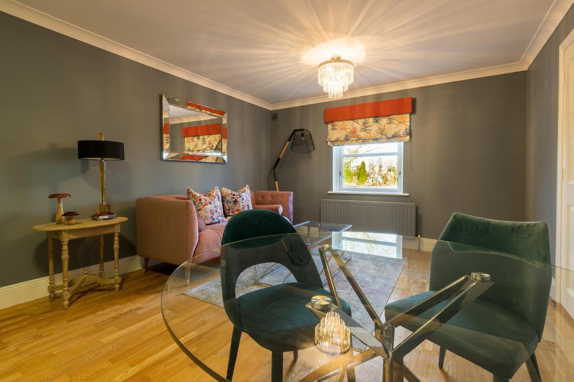 One-Bedroom Bungalow