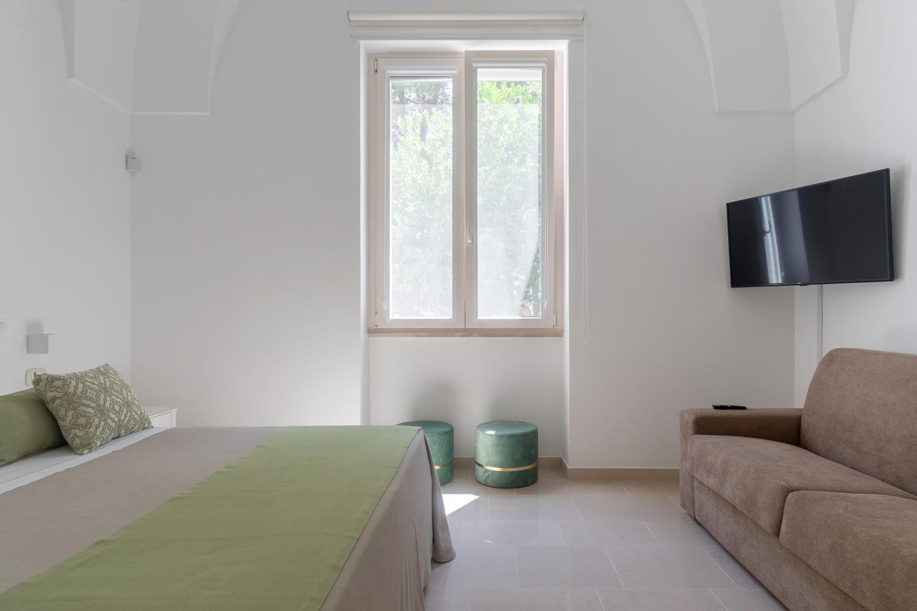 Three-Bedroom Villa photo 2