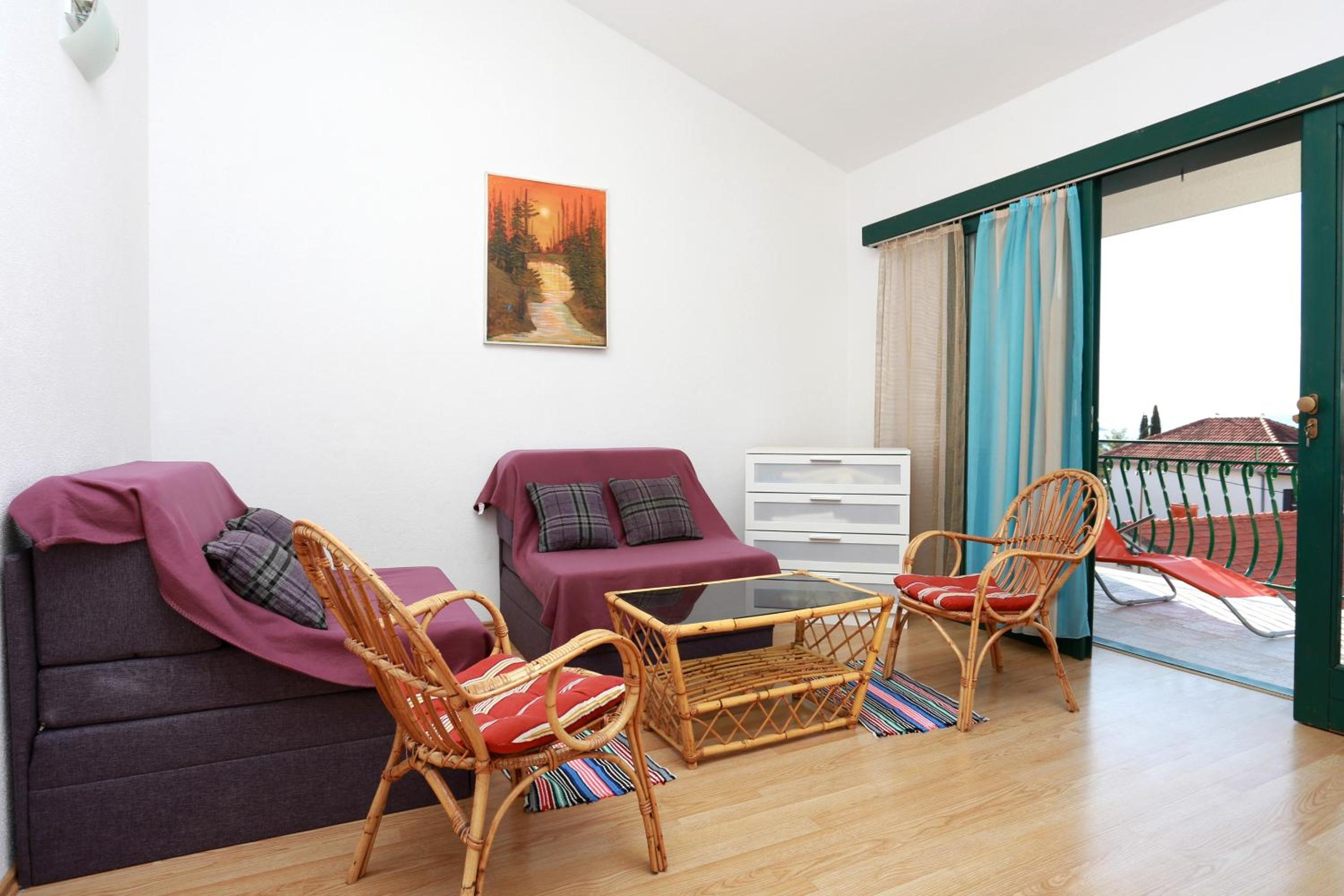 One-Bedroom Apartment with Terrace and Sea View