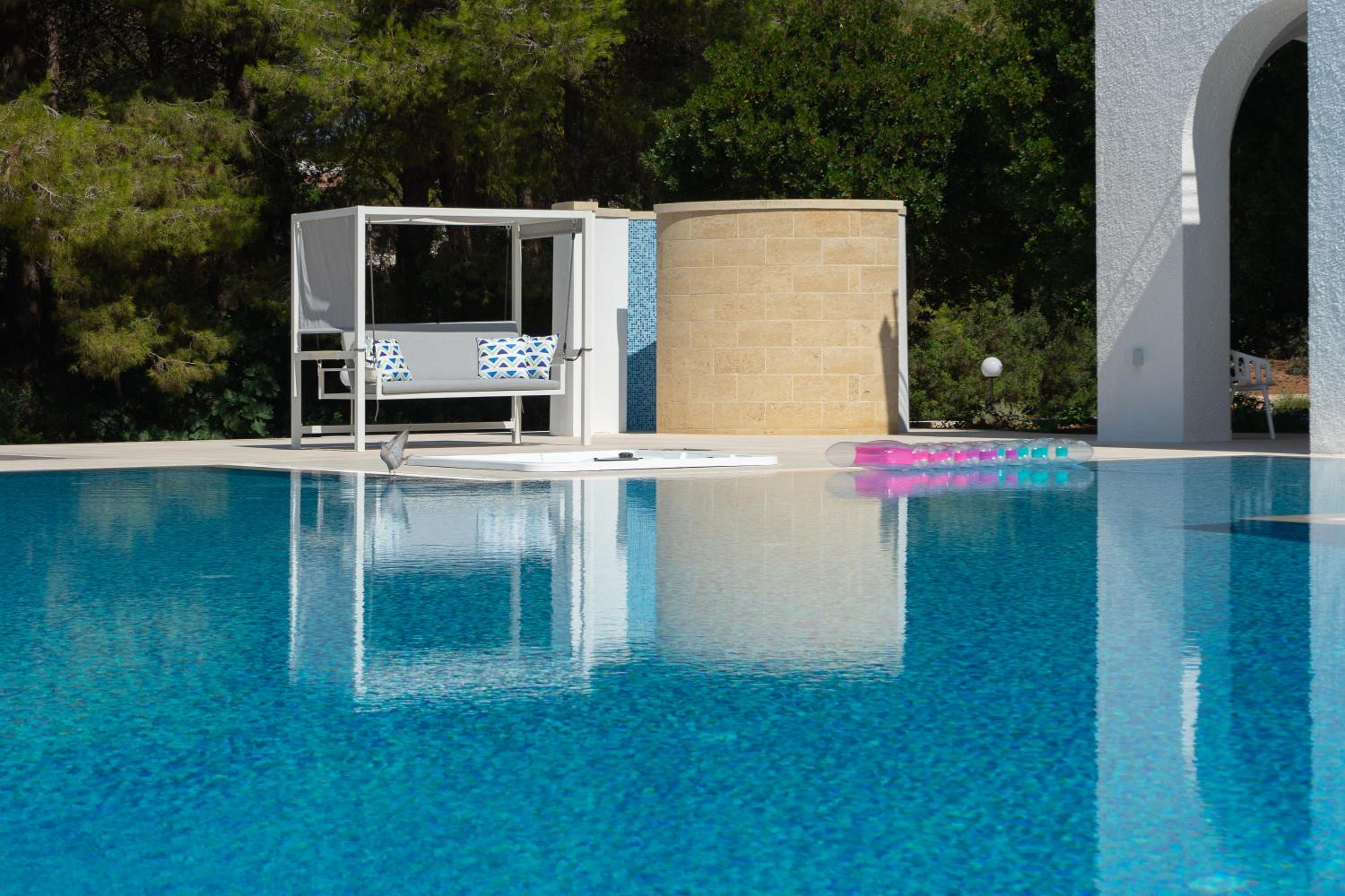 Three-Bedroom Villa photo 2