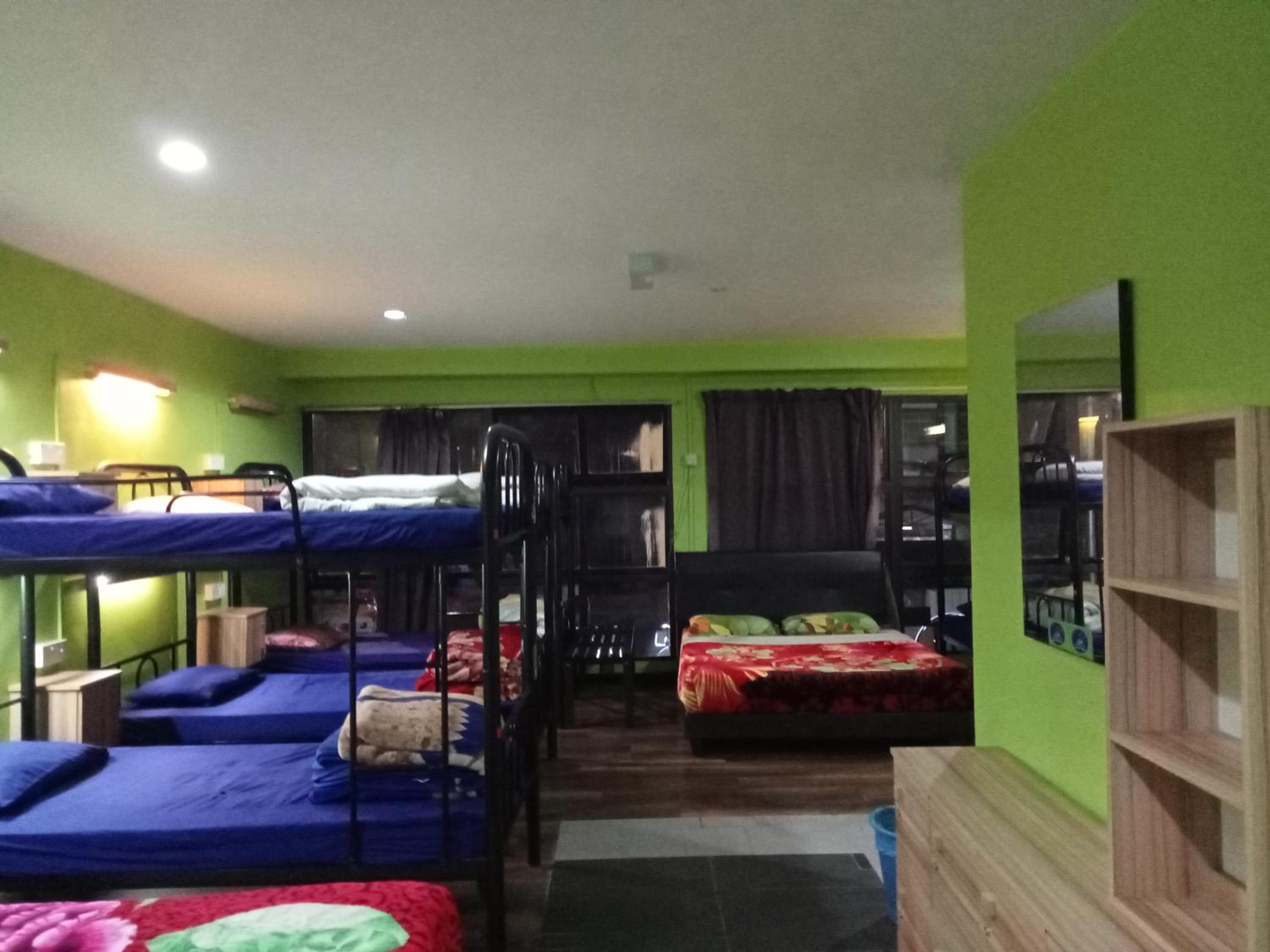 Single Bed in Mixed Dormitory Room photo 2