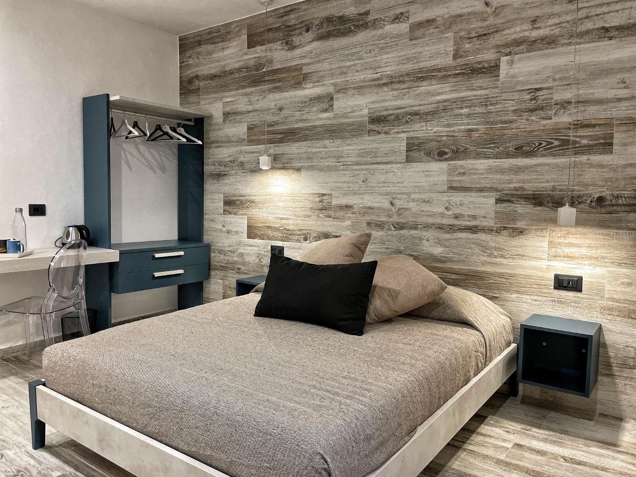 Large Double Room photo 2