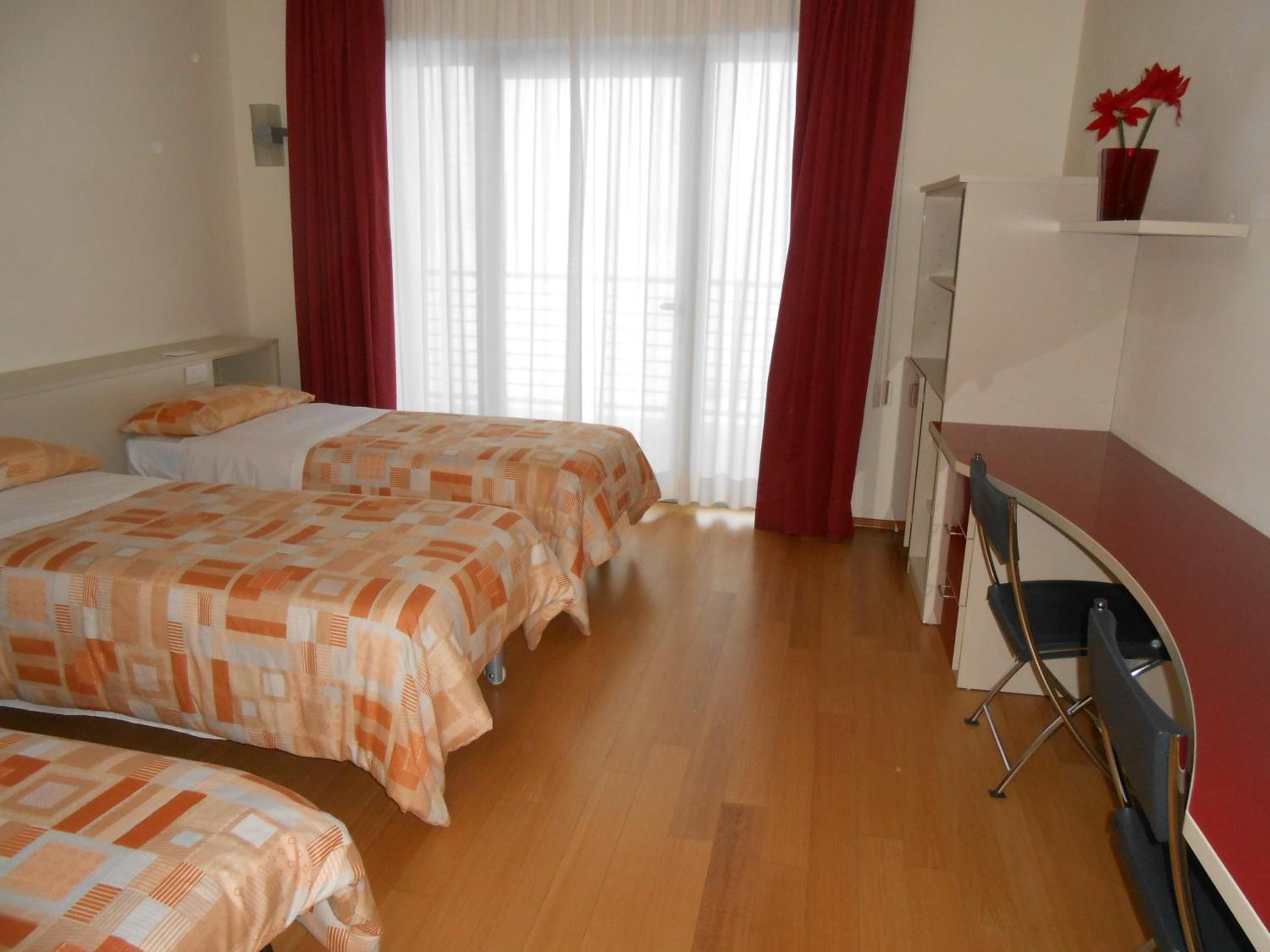 Triple Room - Photo 5