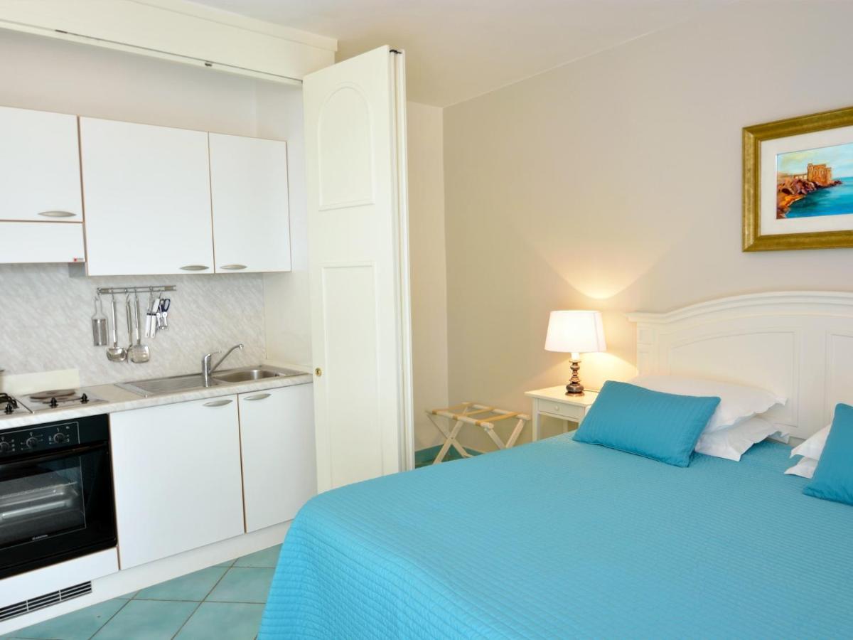 Studio (3 Adults) with Sea View photo 2