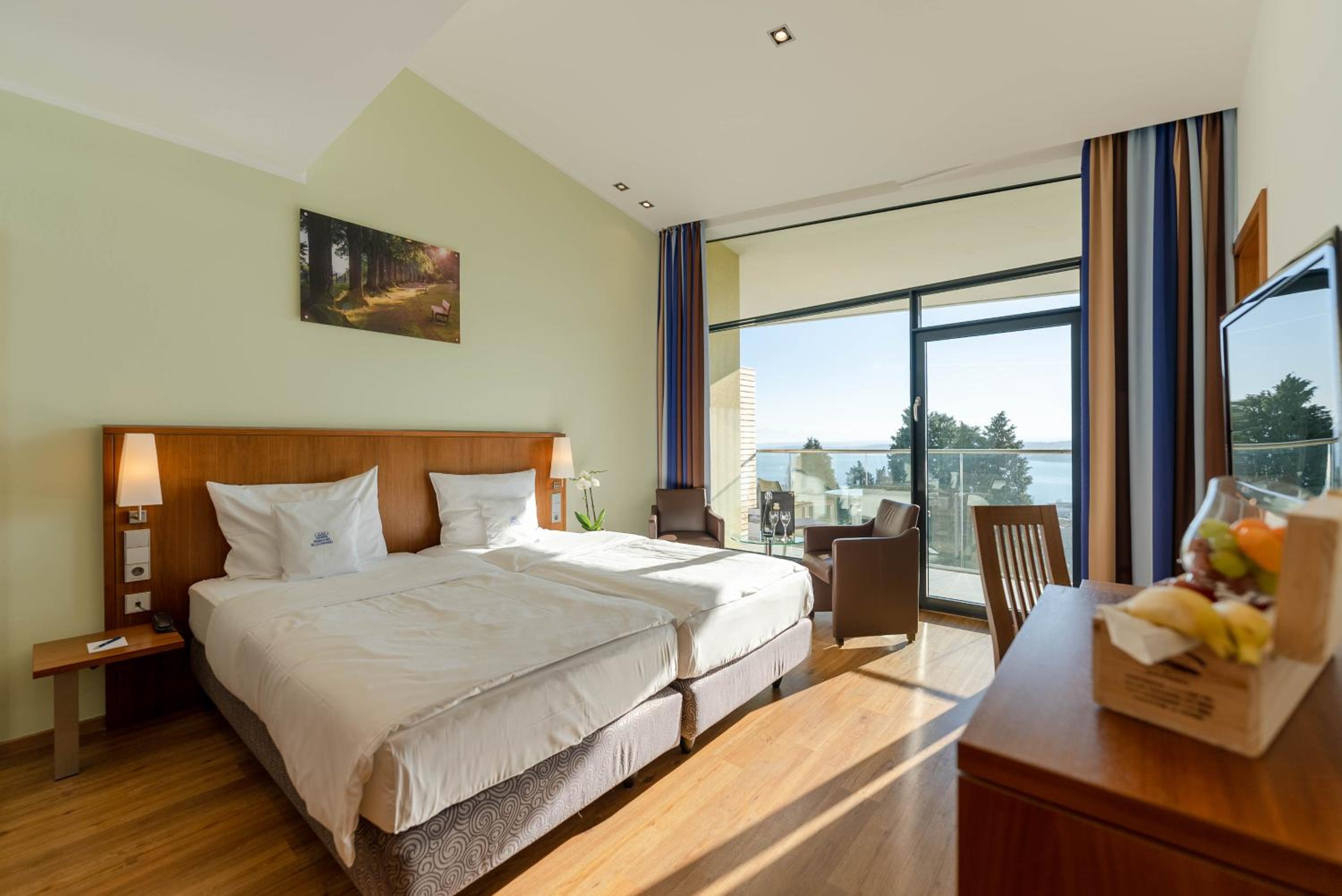 Business Double Room - Photo 2