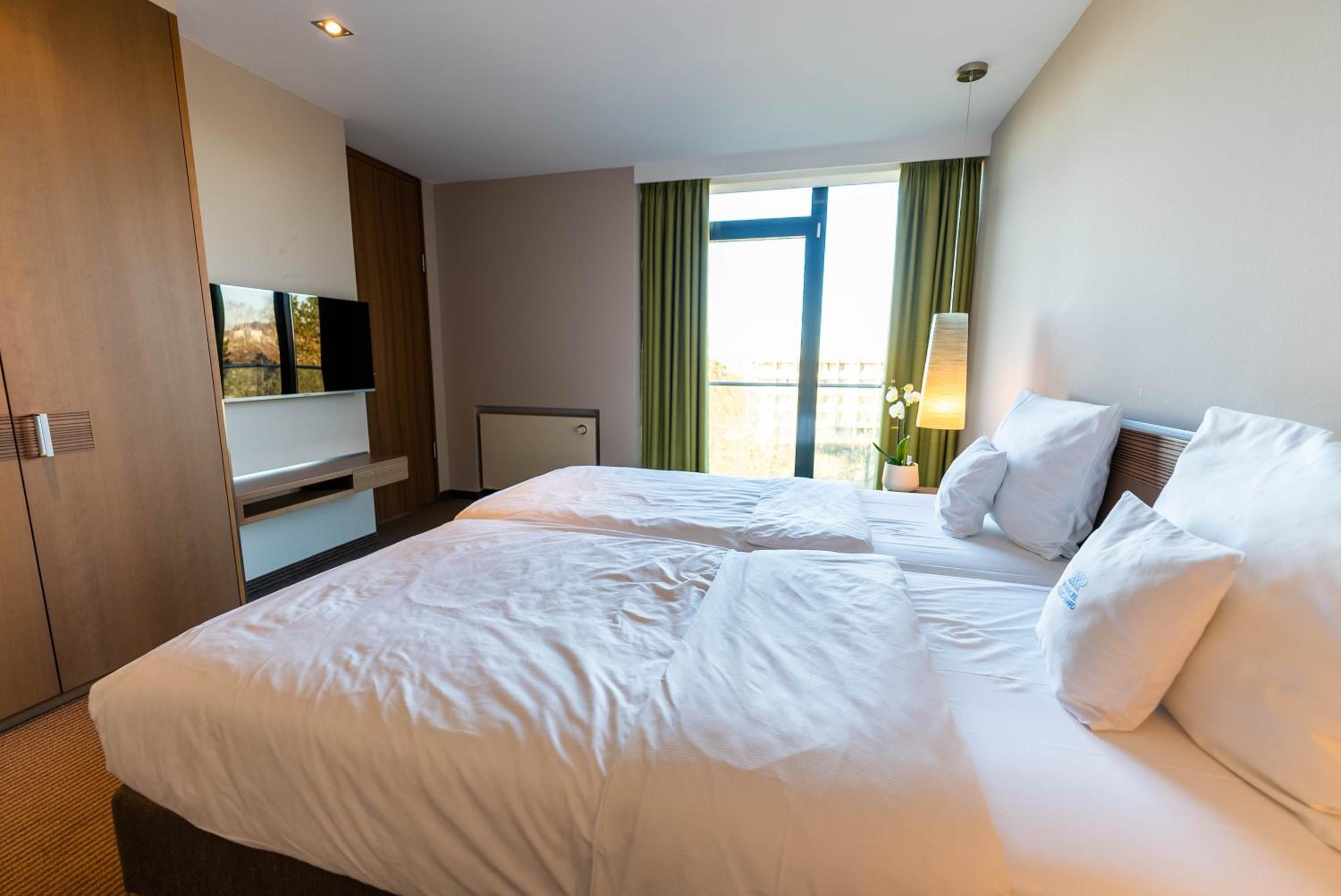 Lake Constance Suite - Photo 7