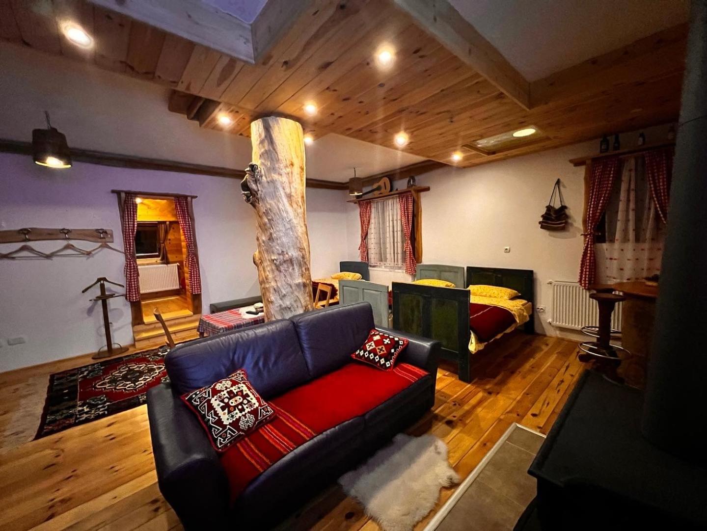 Family Room - Photo 39