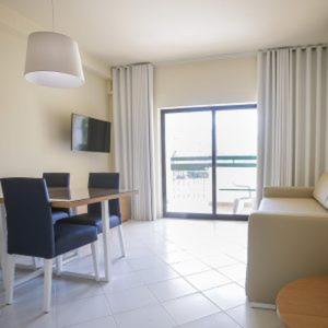 One-Bedroom Apartment - Photo 17