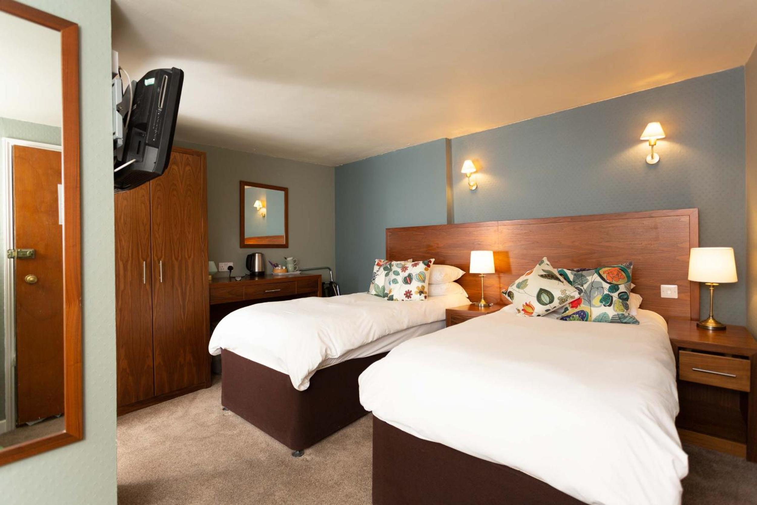 Deluxe Twin Room
