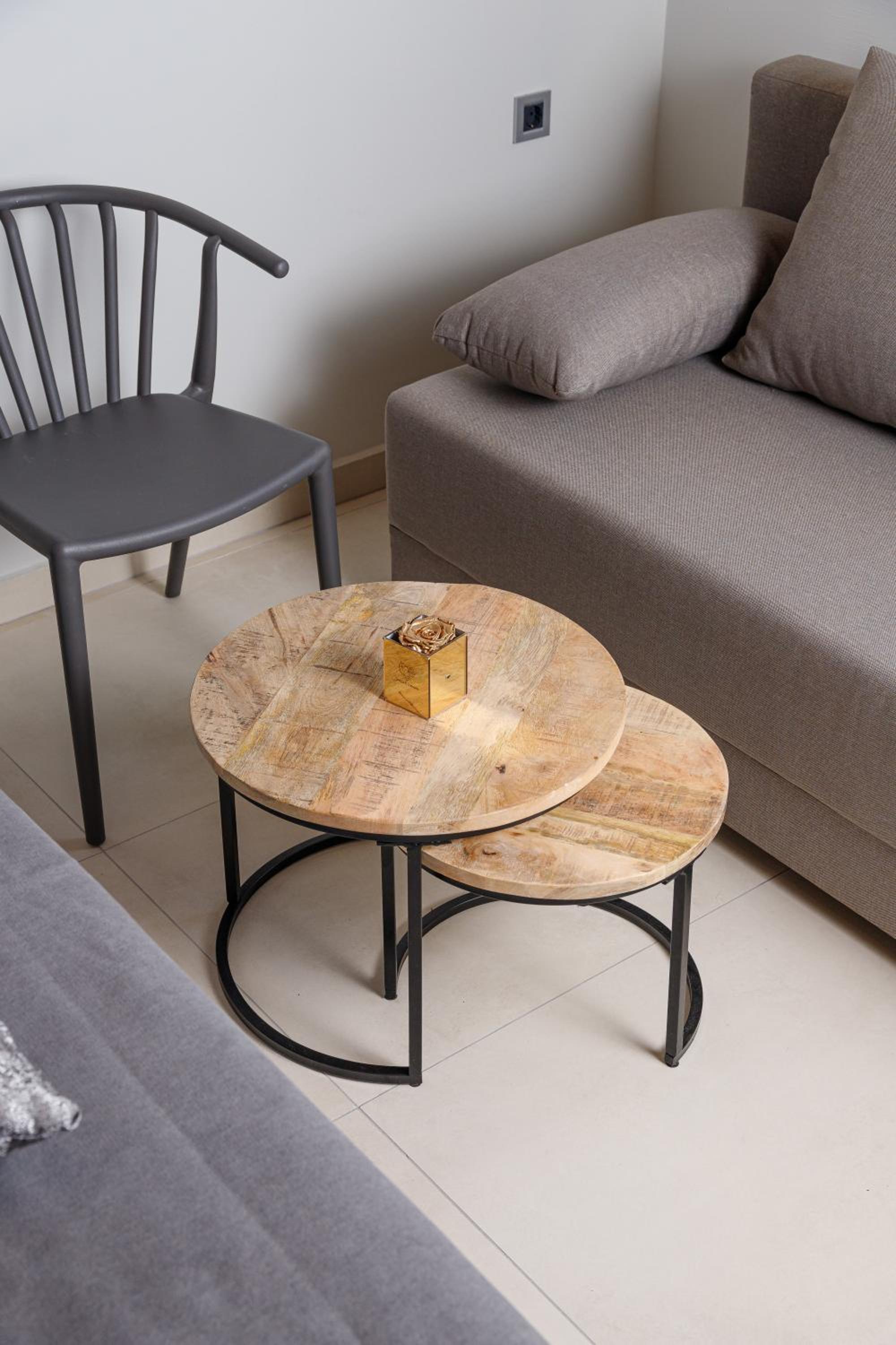 Suite with Terrace thumbnail 6