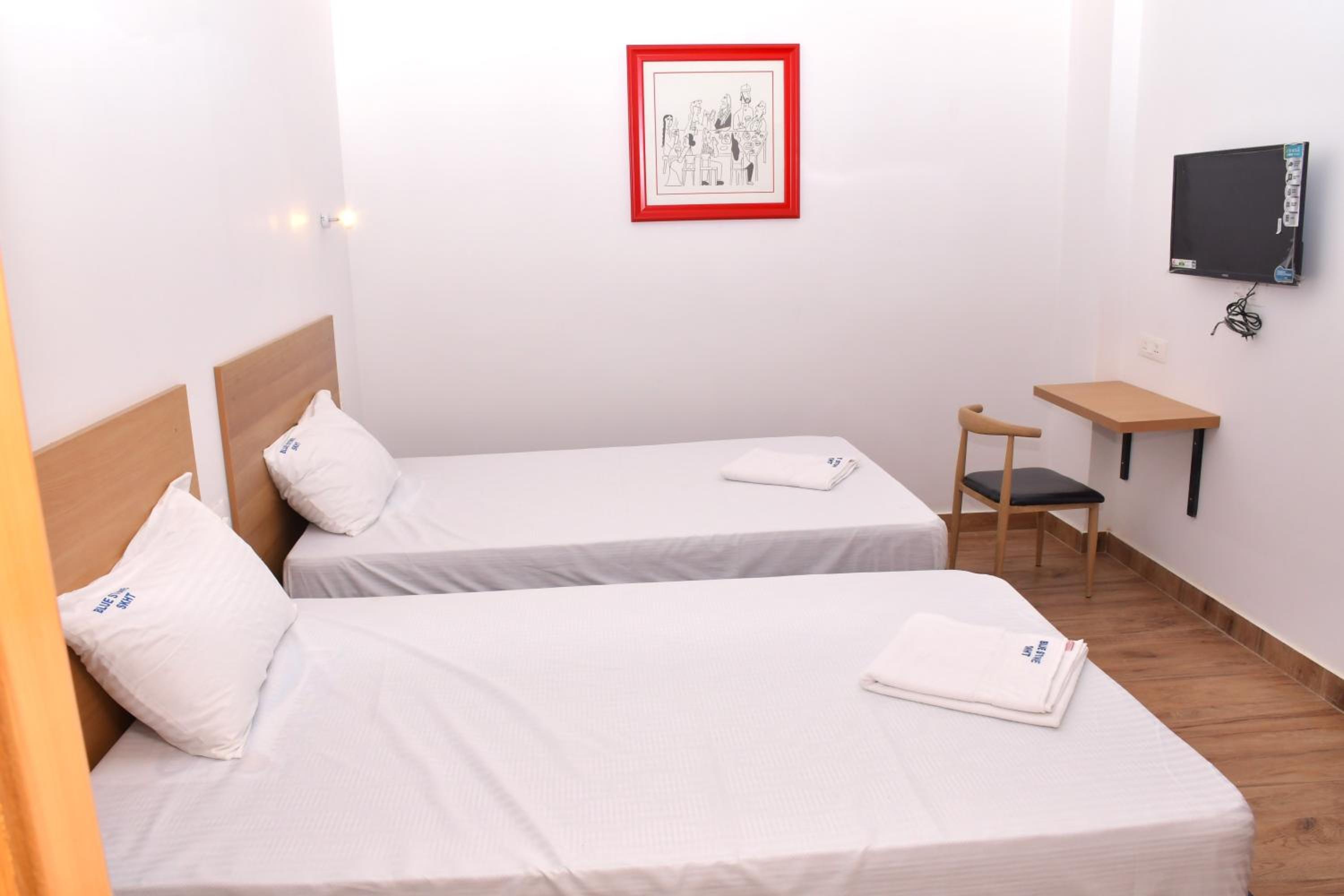 Double or Twin Room - Photo 1