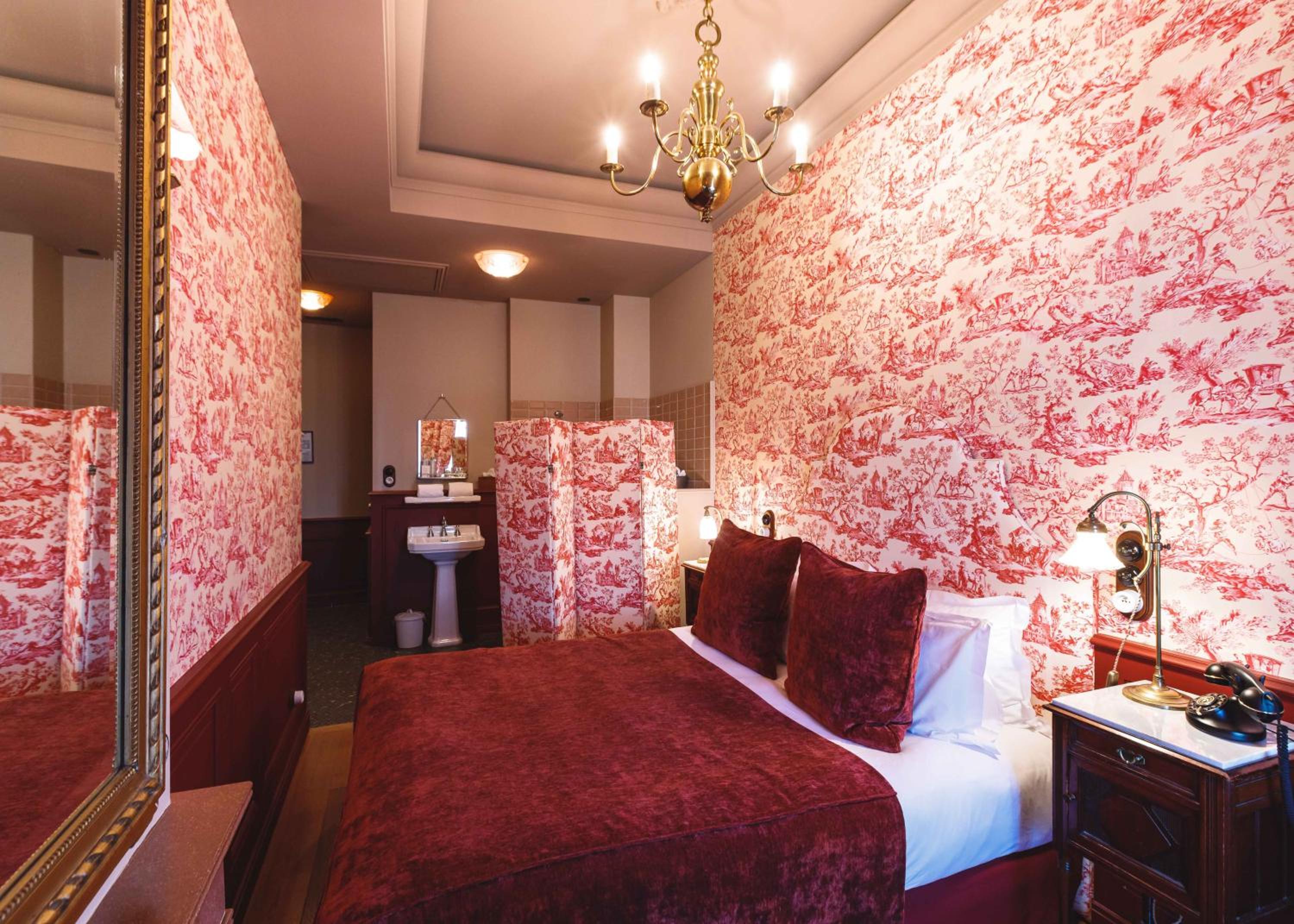 Deluxe Queen Room - Boudoir  - Photo 2