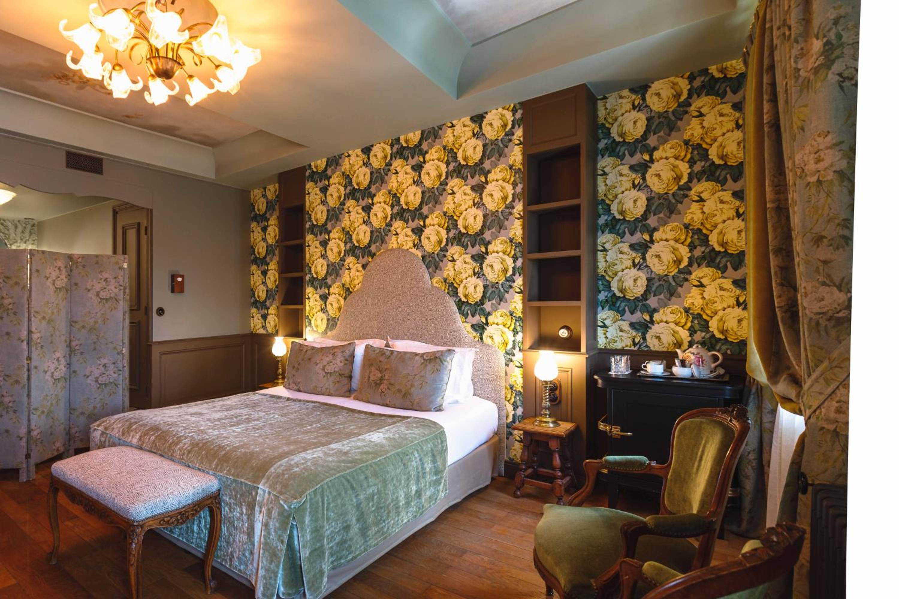 Prestige King Room - Photo 5