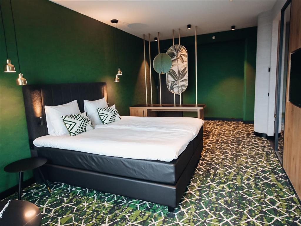Superior King Room - Photo 1